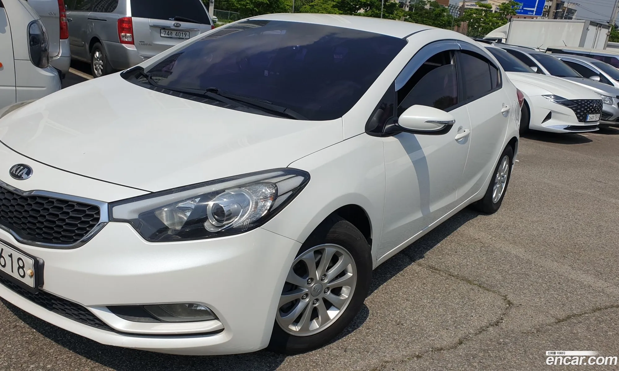 Kia K3 Deluxe - фотография 1418034