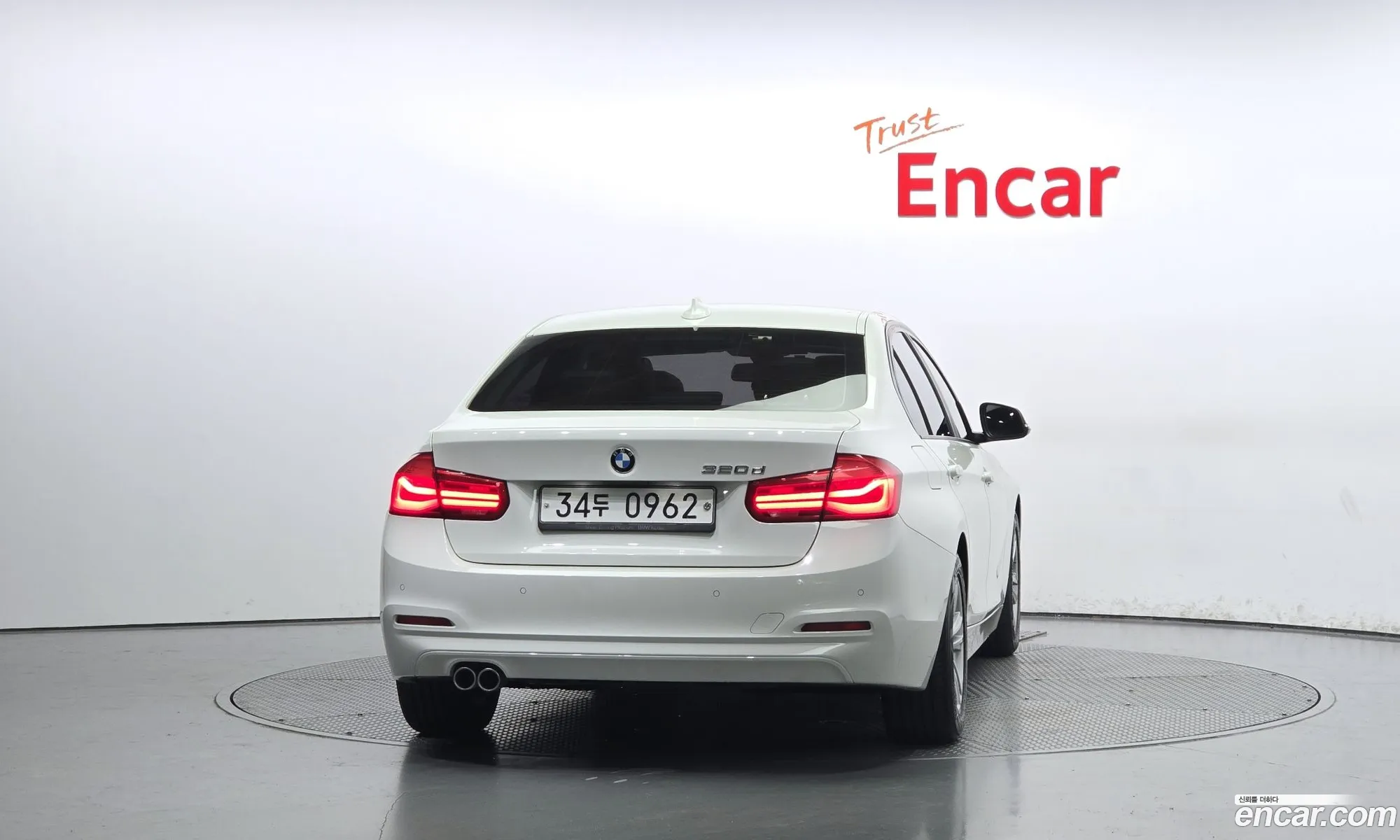 BMW 3 Series F30 320D Ed Edition - фотография 15809953