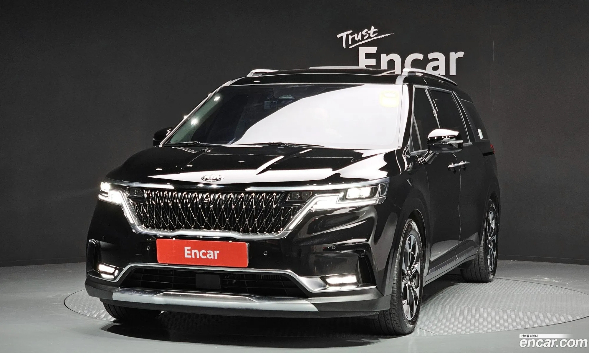 Kia Carnival 4Th Generation 9-Seater Signature - фотография 1418021