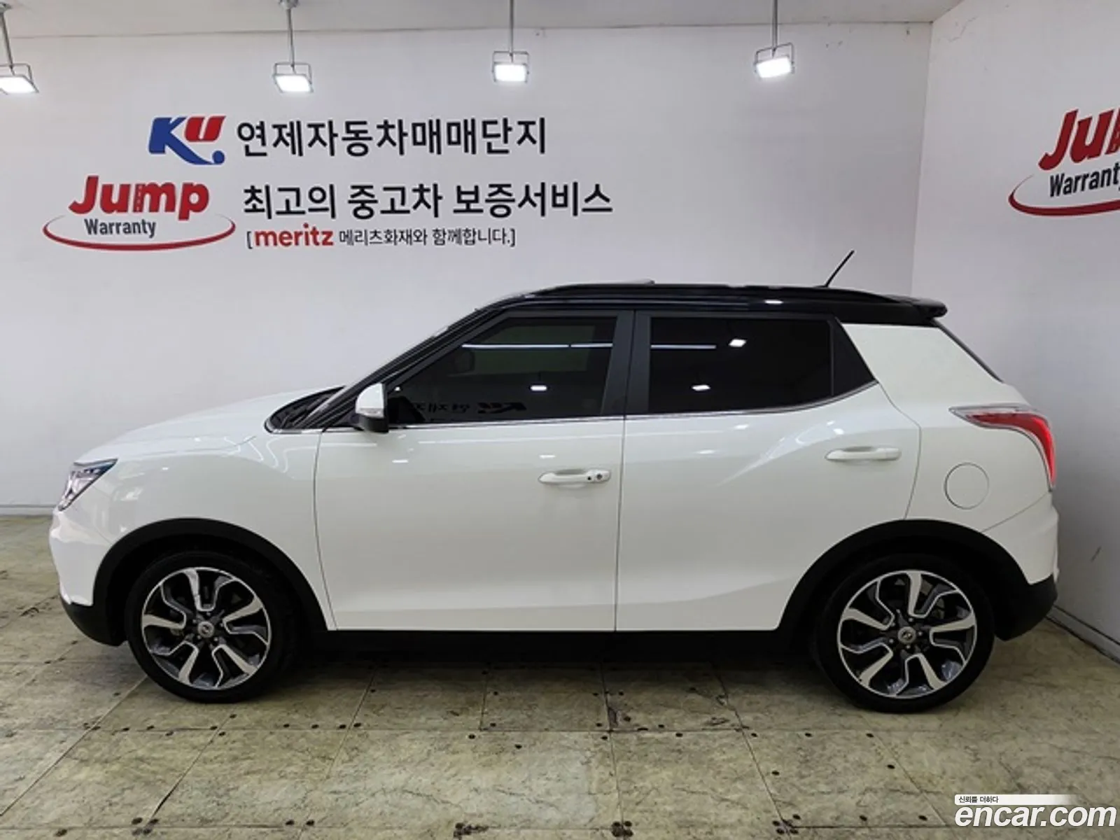 Kg Mobility Ssangyong Tivoli Lx 2Wd Top-Of-The-Line Model - фотография 7749550