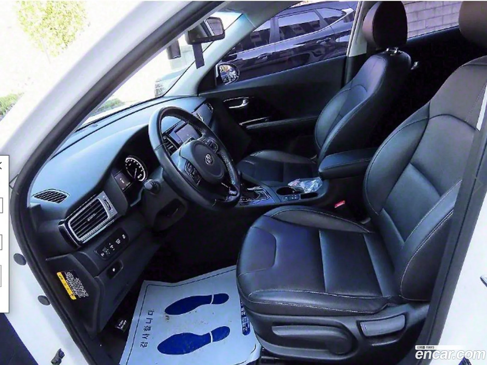 Kia Niro Prestige - фотография 1418637
