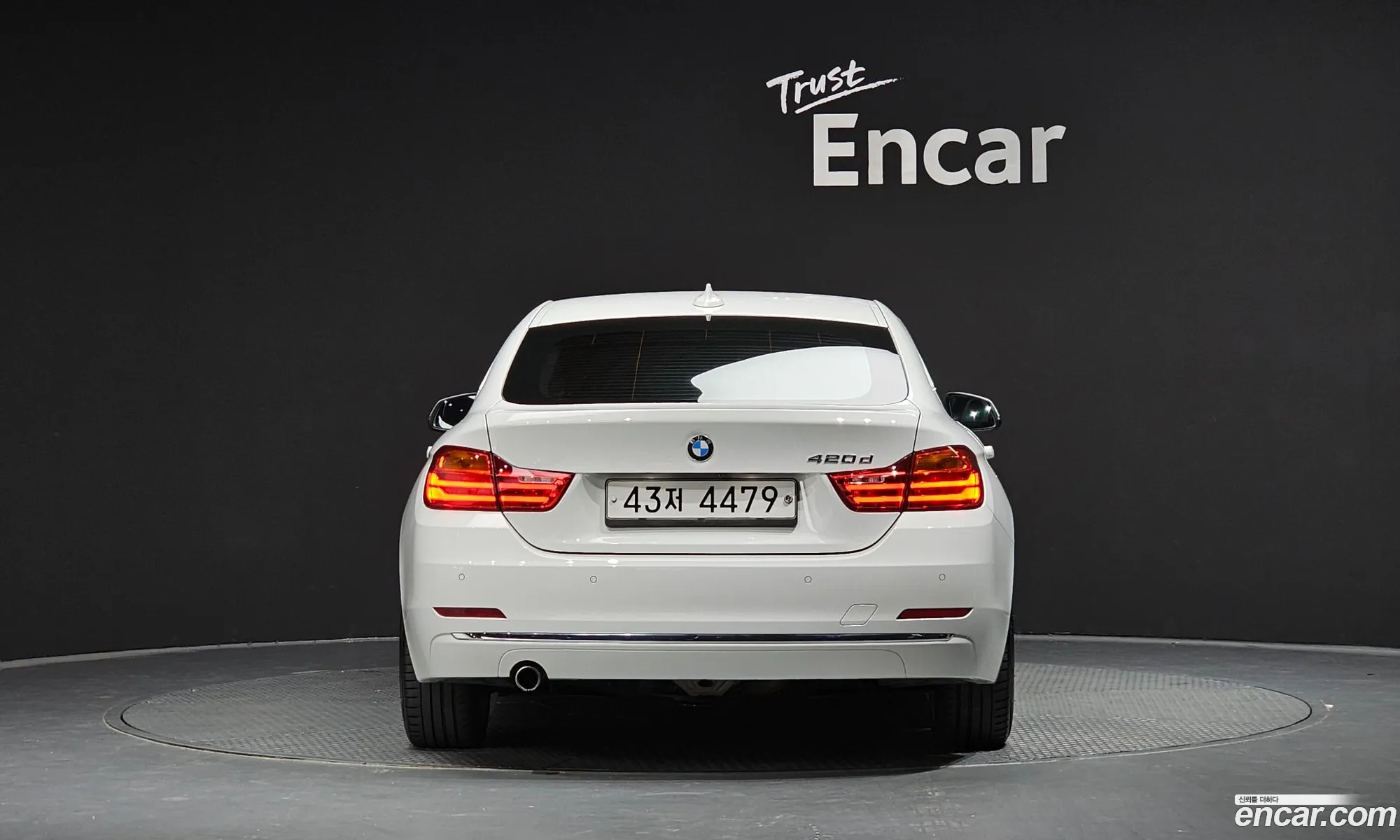 BMW 4 Series F32 420D Luxury Gran Coupe - фотография 14345568