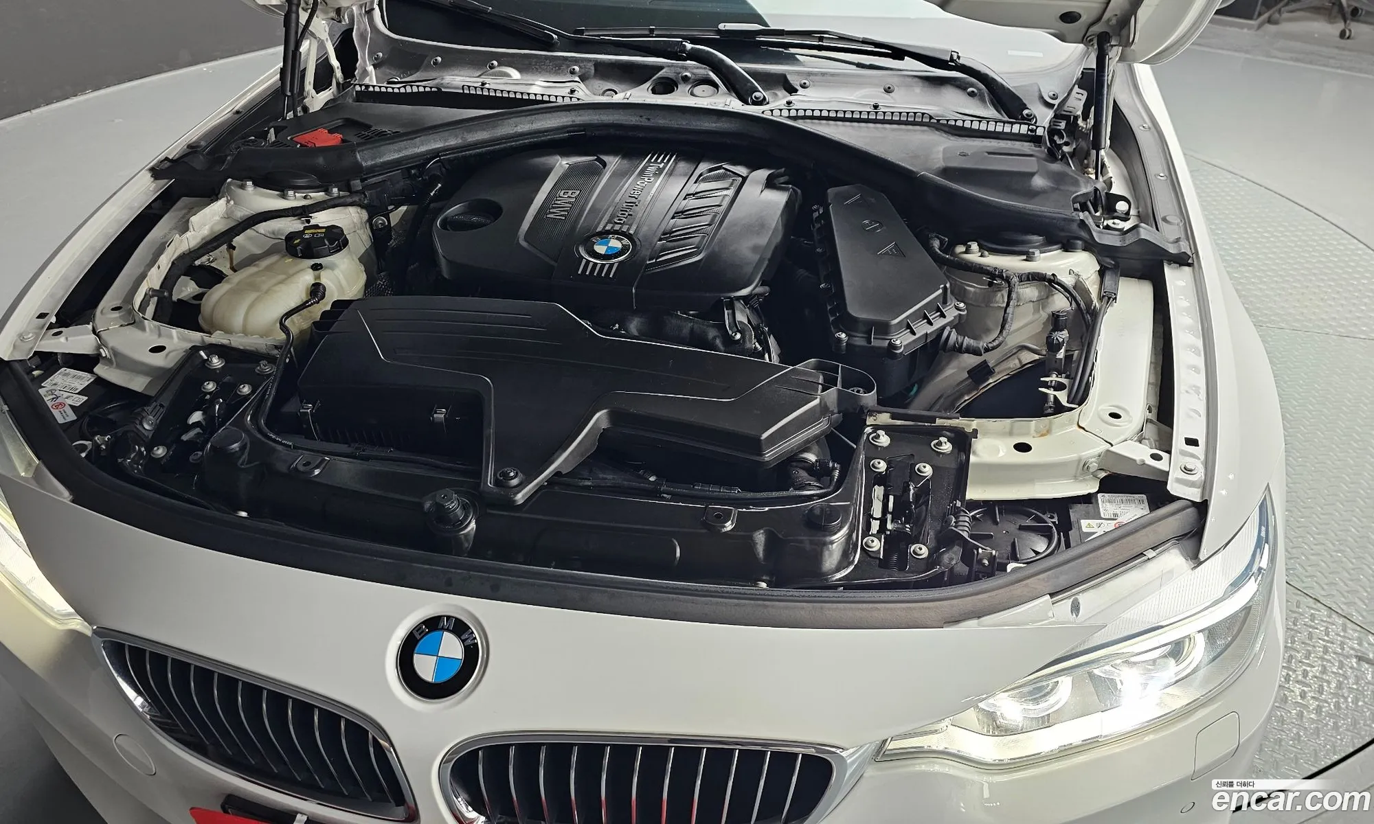 BMW 4 Series F32 420D Luxury Gran Coupe - фотография 14345570