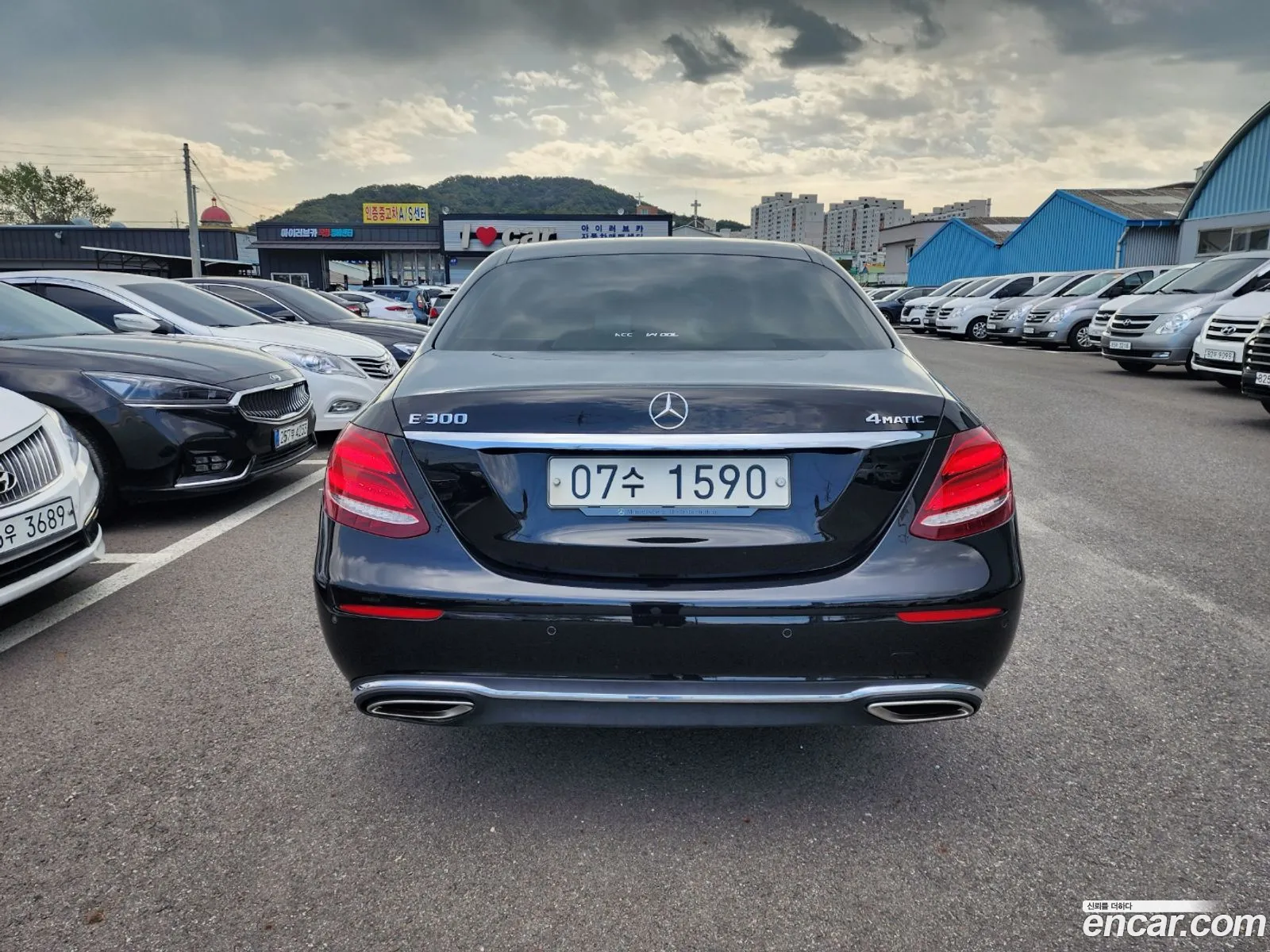 Mercedes E-Class W213 E300 4Matic Exclusive - фотография 12496948