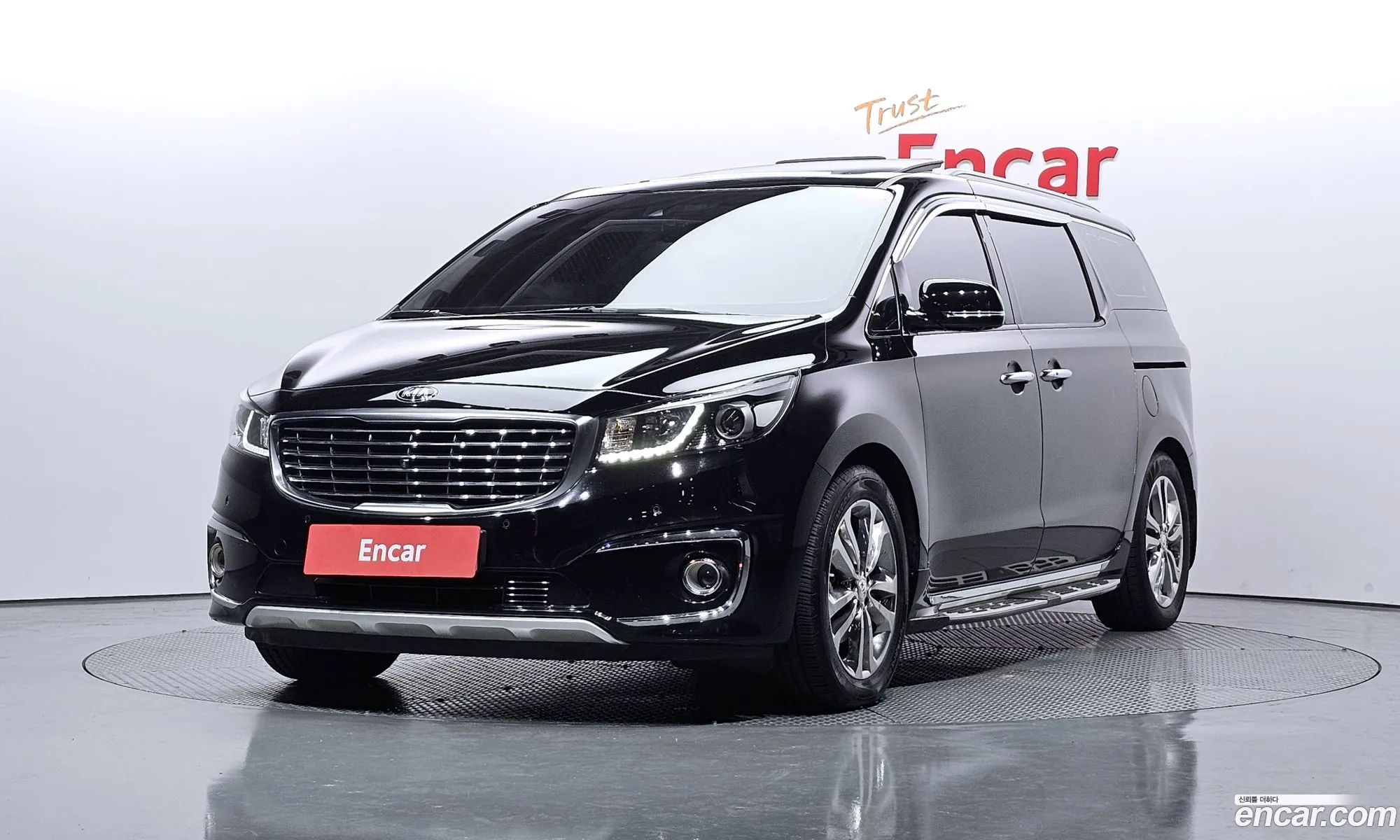 Kia All New Carnival 9-Seater Noblesse - фотография 1484305