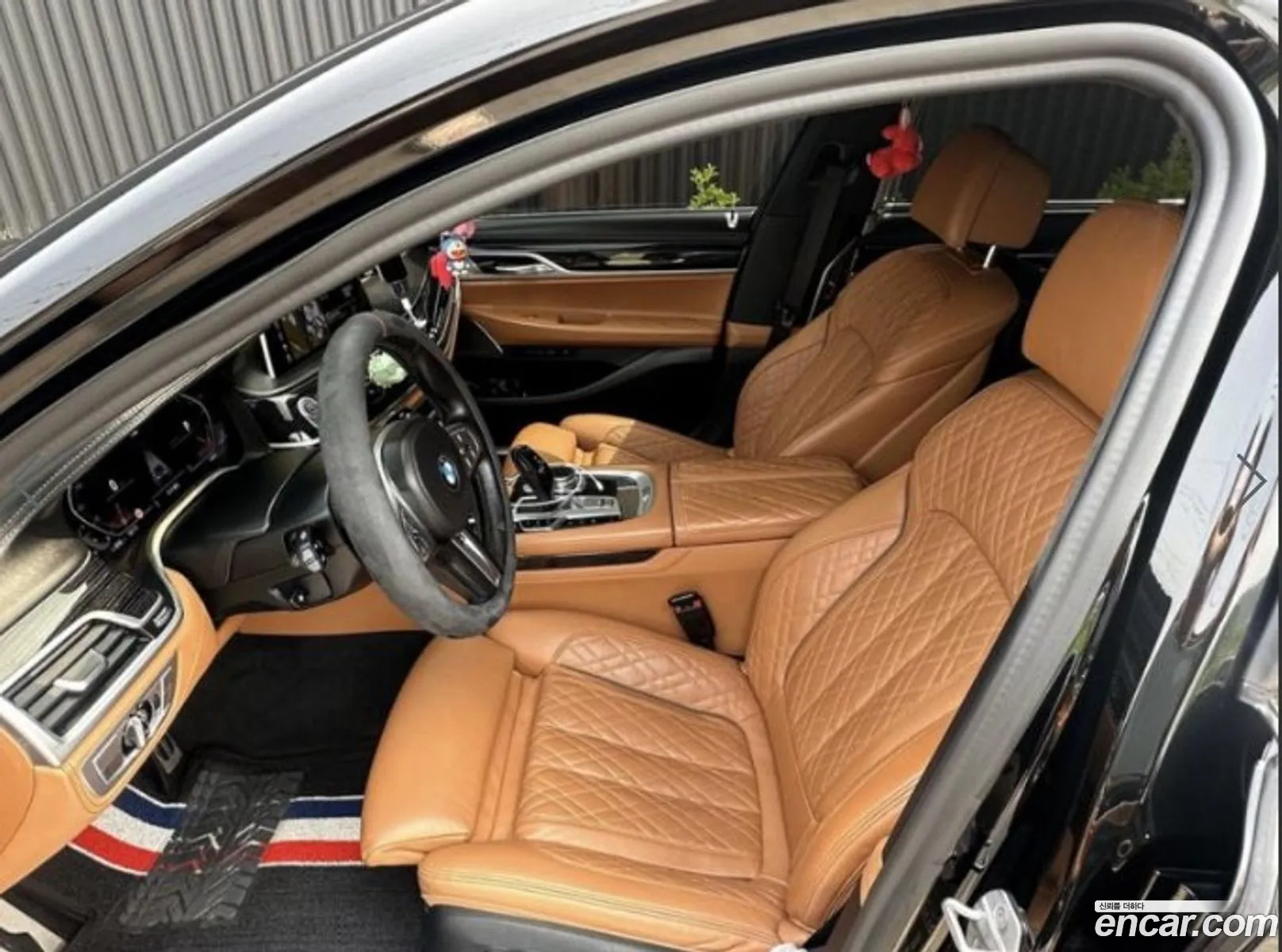 BMW 7 Series G11 740Li xDrive M Sports - фотография 15202260