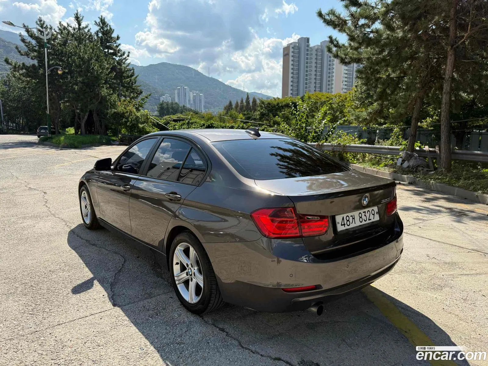 BMW 3 Series F30 320I - фотография 15254330