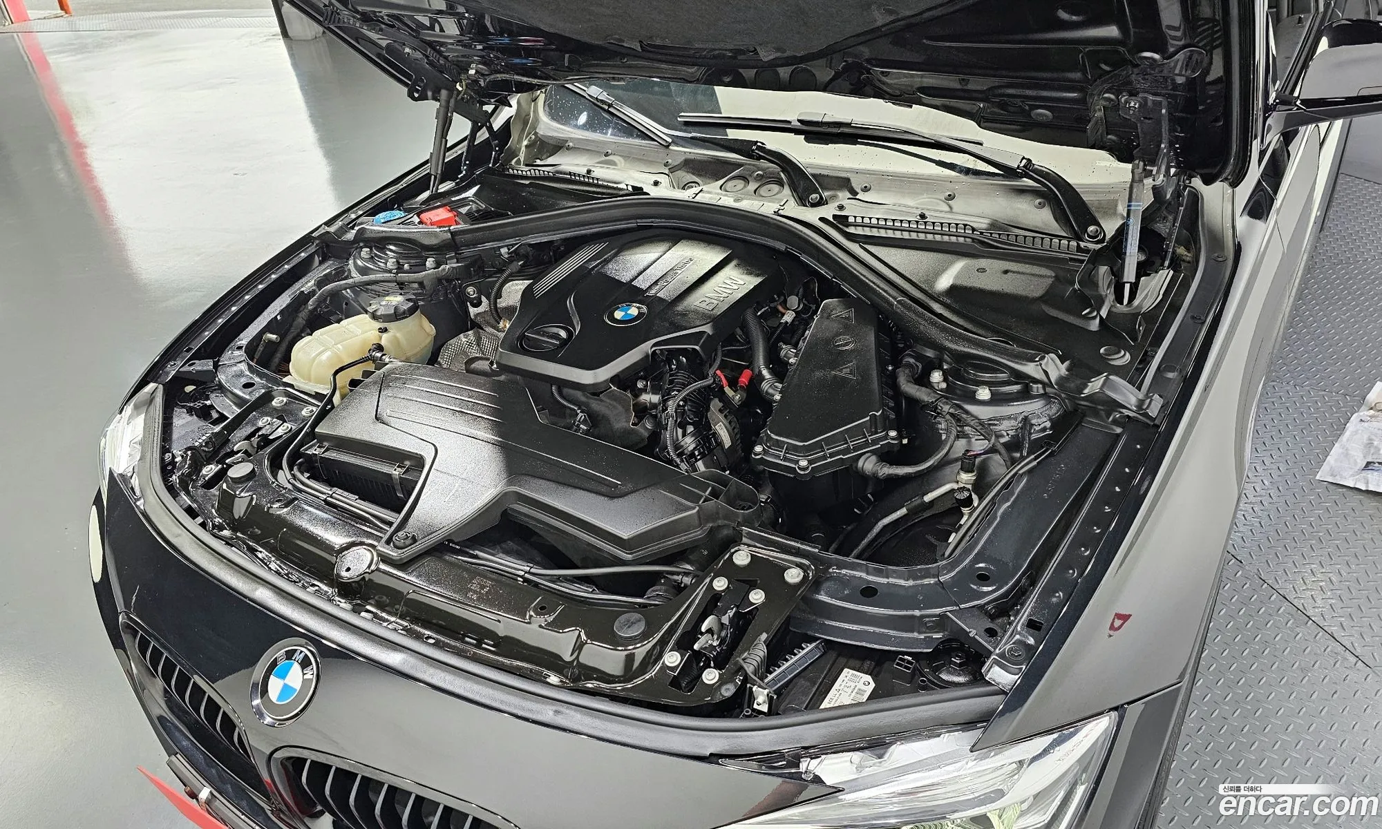 BMW 3 Series F30 320D M Sports - фотография 14312900