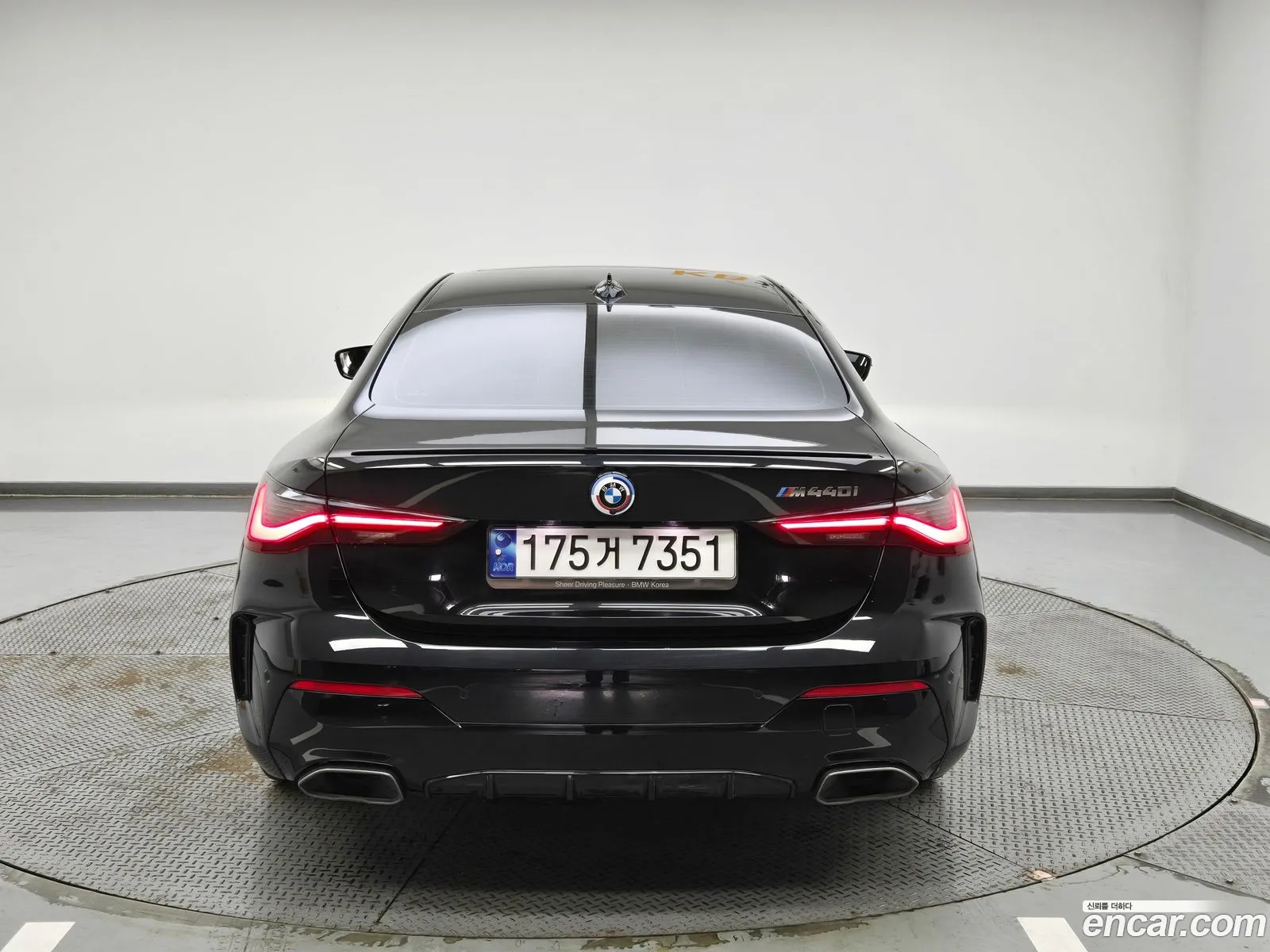 BMW 4 Series G22 M440I xDrive Coupe - фотография 15256737