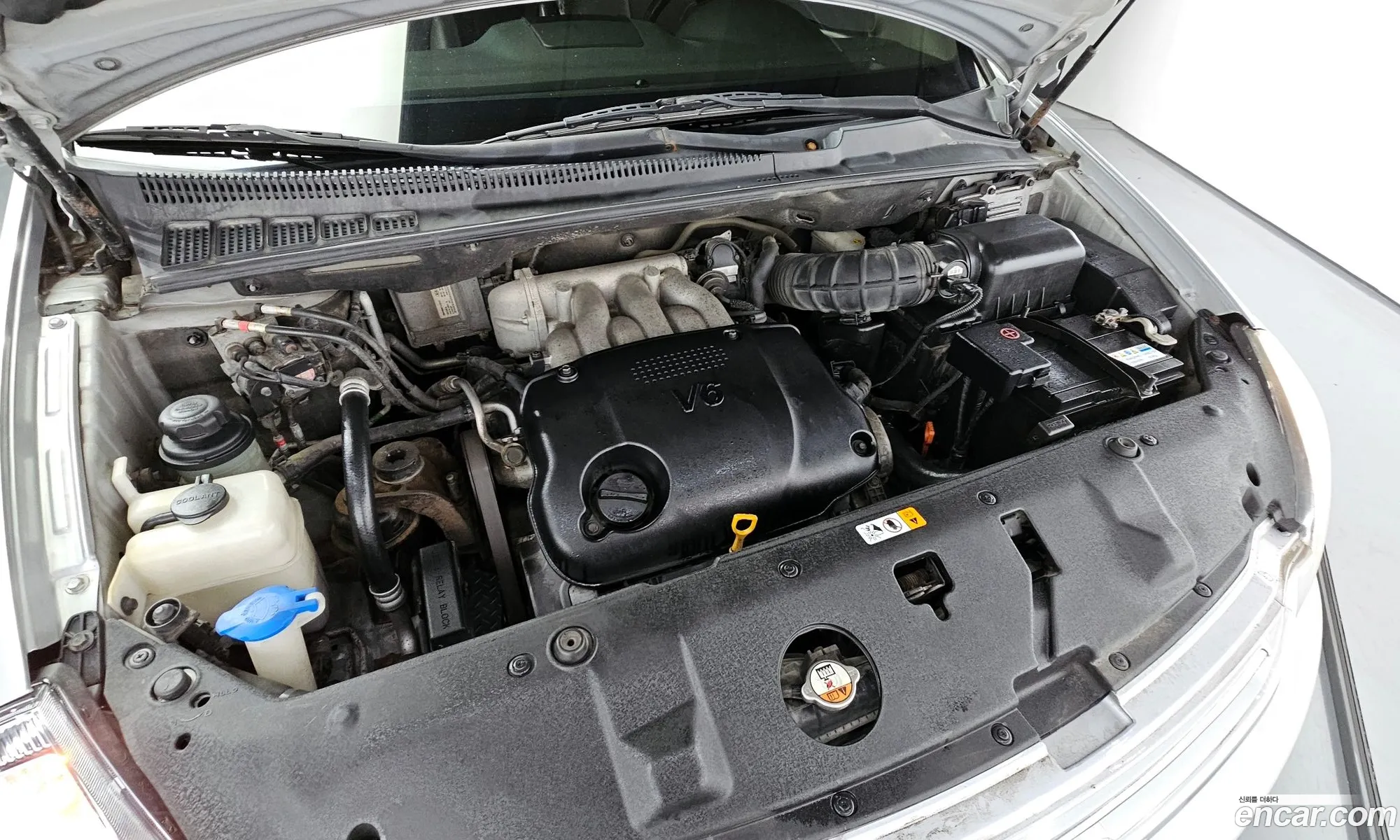 Kia Grand Carnival Lpi Glx Basic Model - фотография 12476855