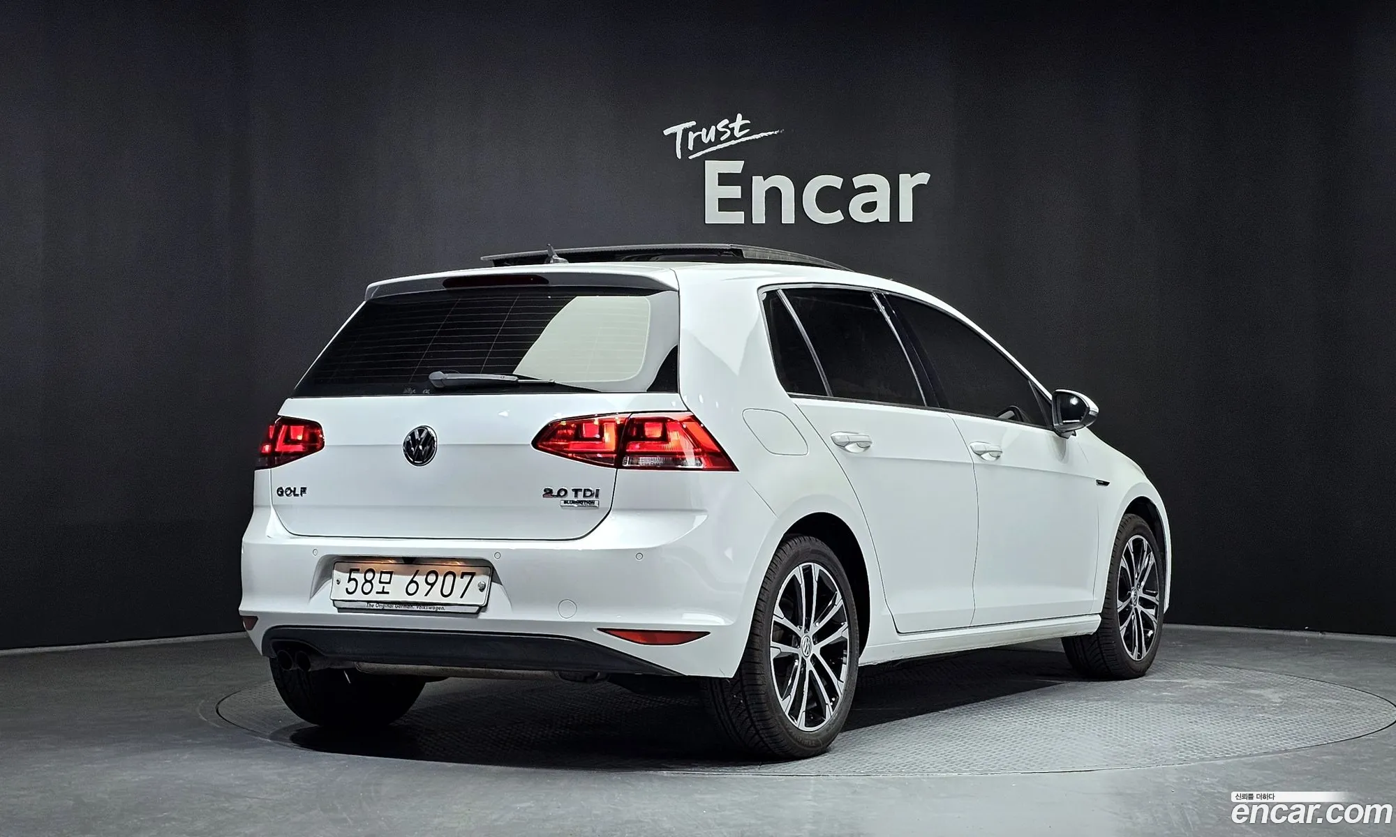 Volkswagen Golf 7Th Generation 20 Tdi 40Th Edition - фотография 12184814