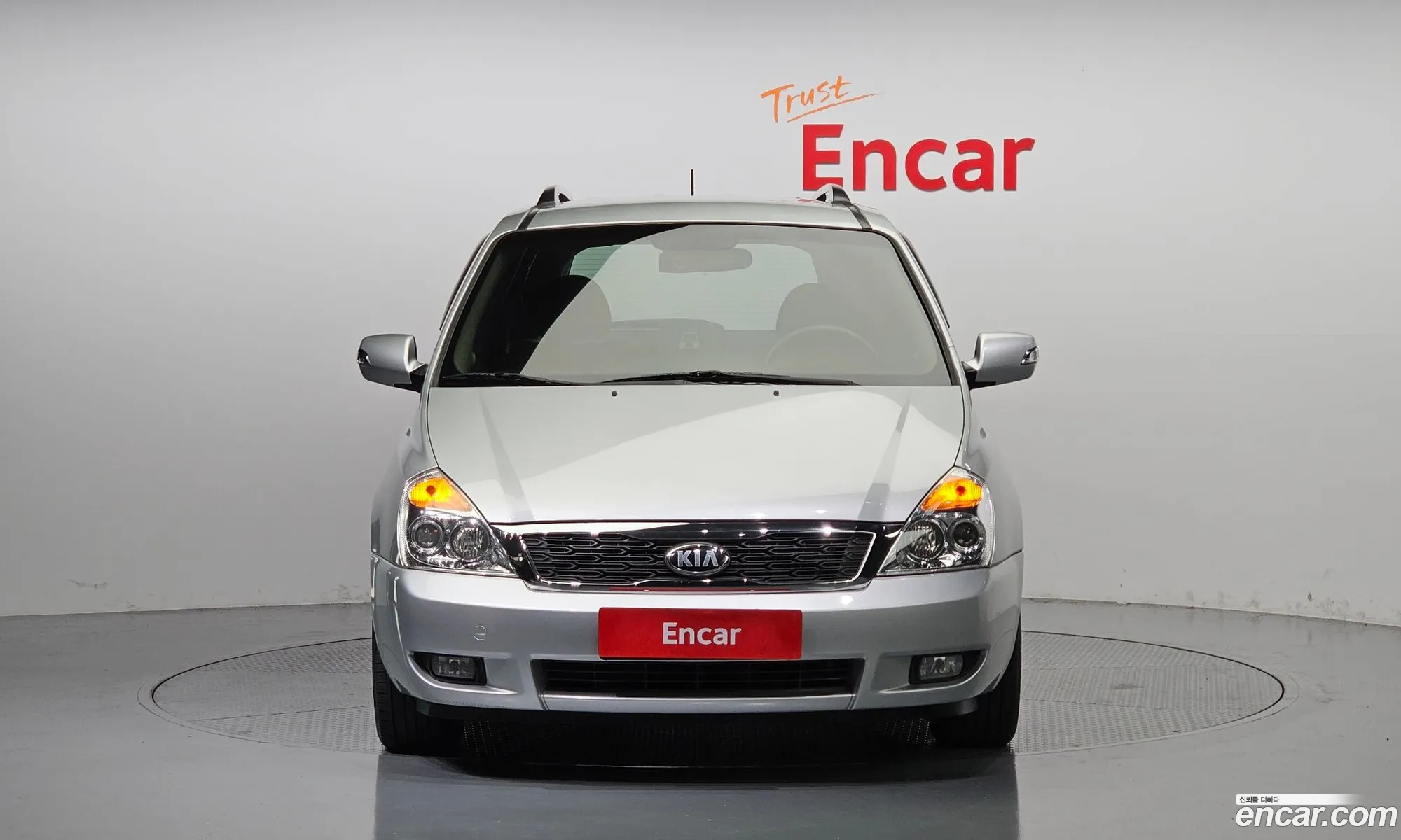 Kia Carnival R Grand Carnival Glx Luxury Model - фотография 1356887