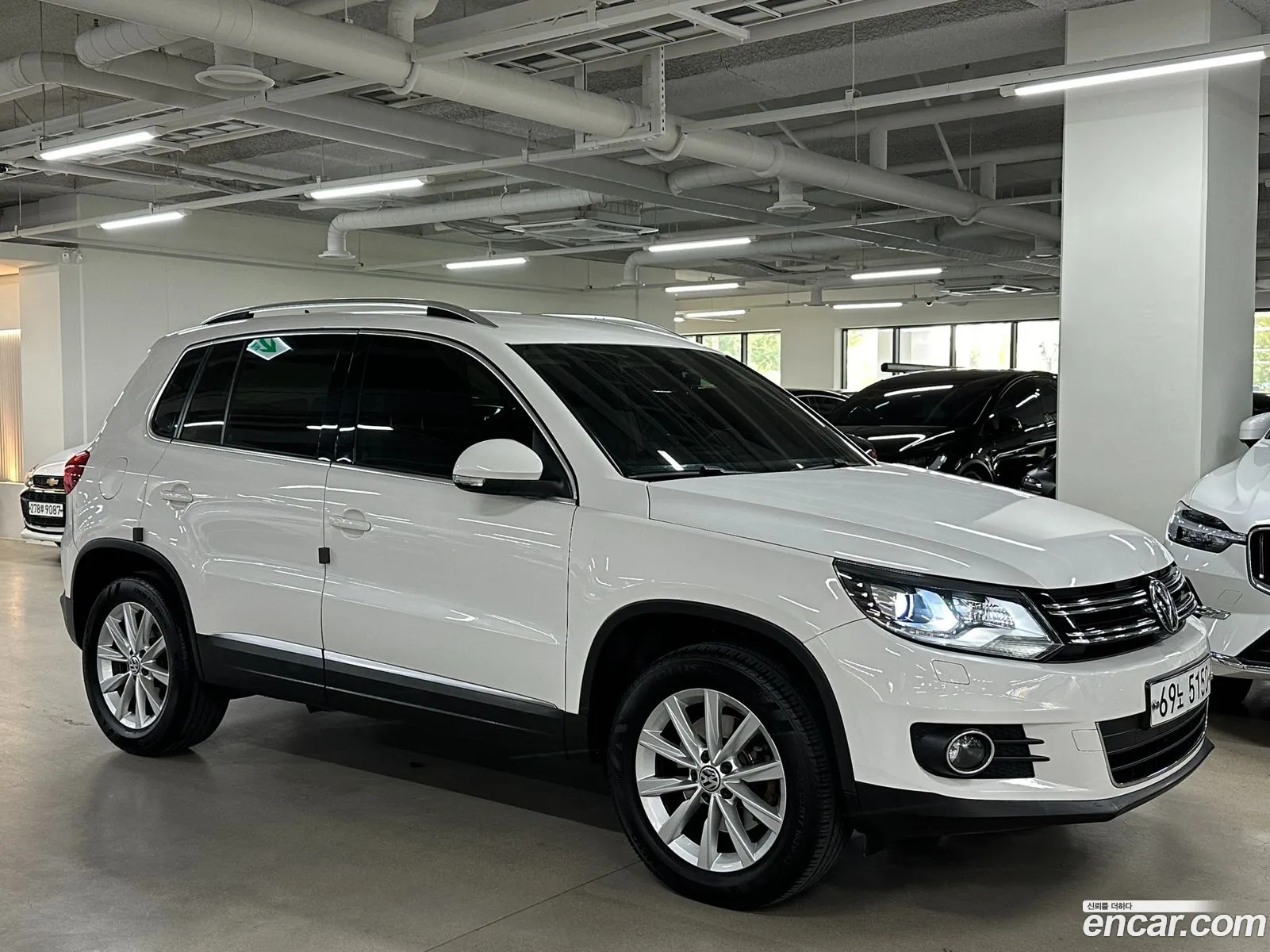 Volkswagen New Tiguan 20 Tdi Comfort 5N - фотография 12091183