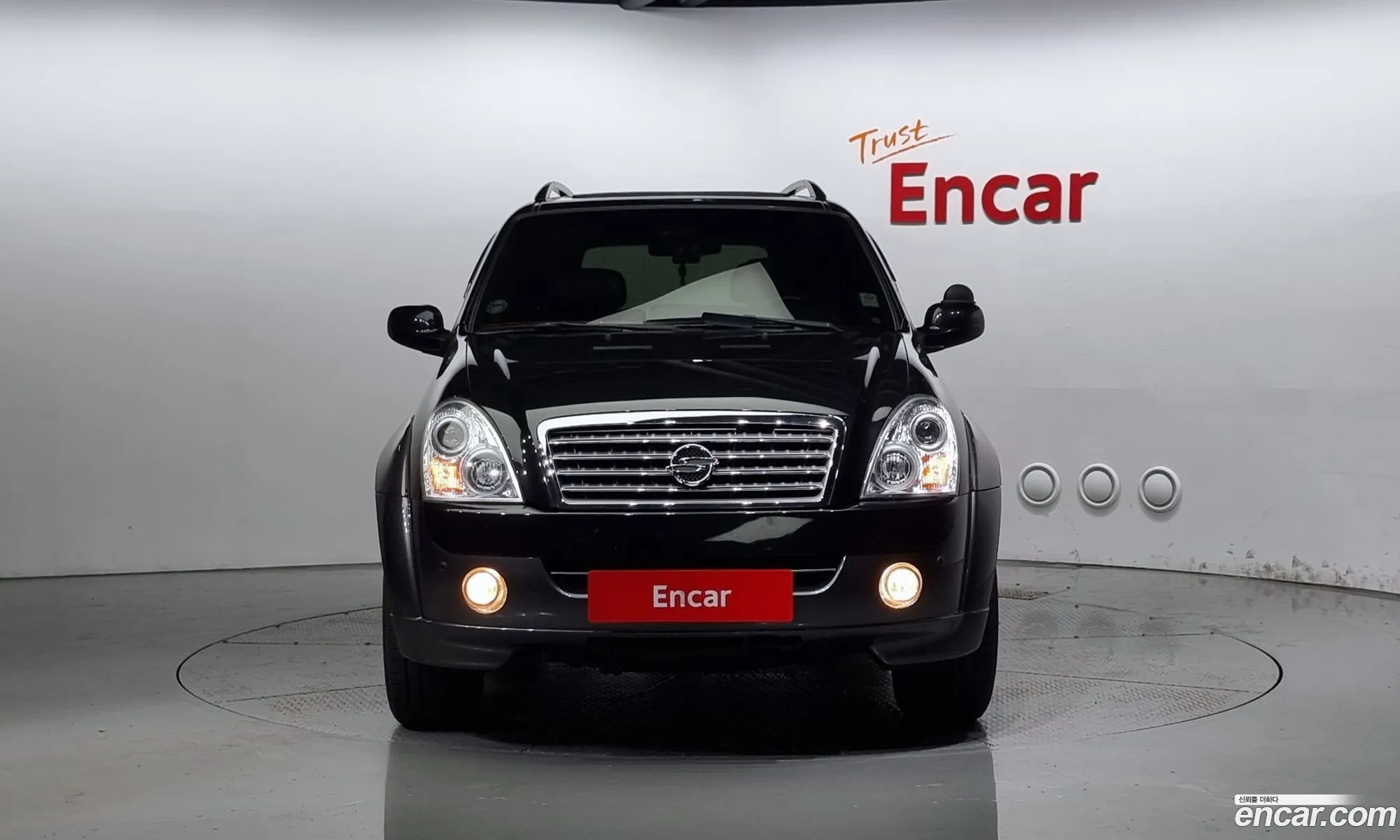 Kg Mobility Ssangyong Super Rexton 2Wd Rx4 Top-Of-The-Line Model - фотография 7716301