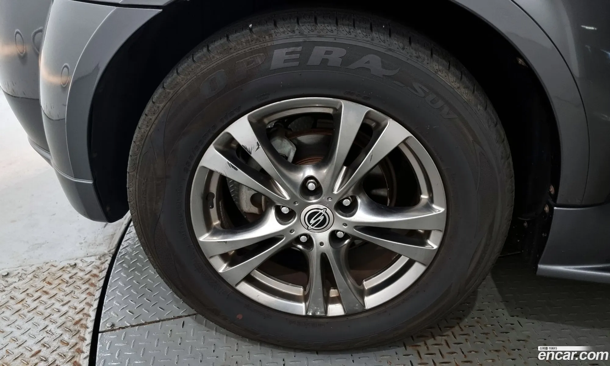 Kg Mobility Ssangyong Super Rexton 2Wd Rx4 Top-Of-The-Line Model - фотография 7716303