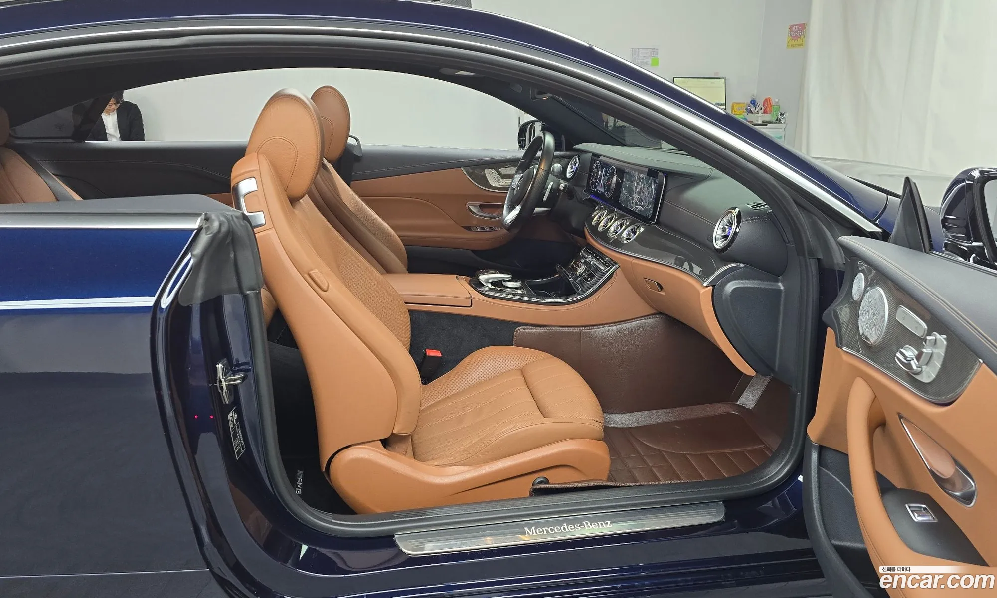 Mercedes-Benz E-Klasse E450 4Matic Coupe 2020 - фотография 18663057