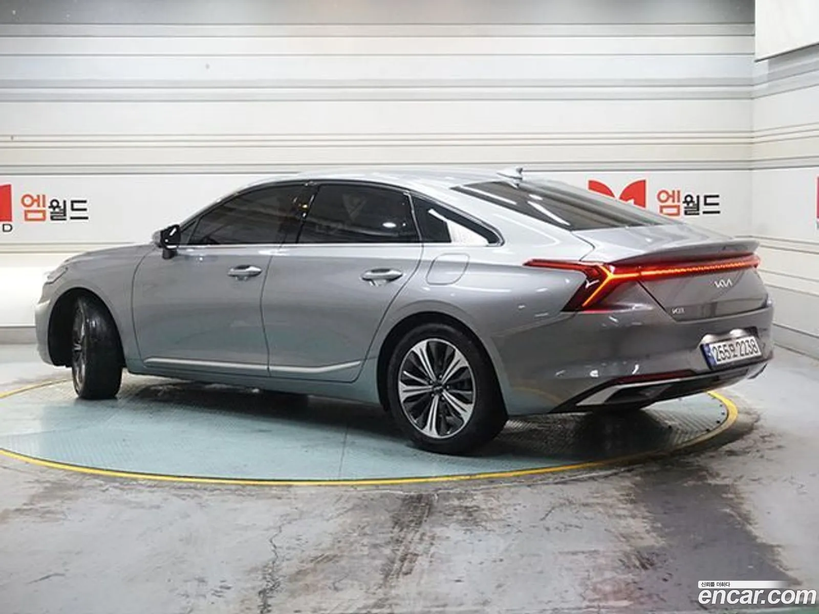 Kia K8 Hybrid Noblesse - фотография 1510303