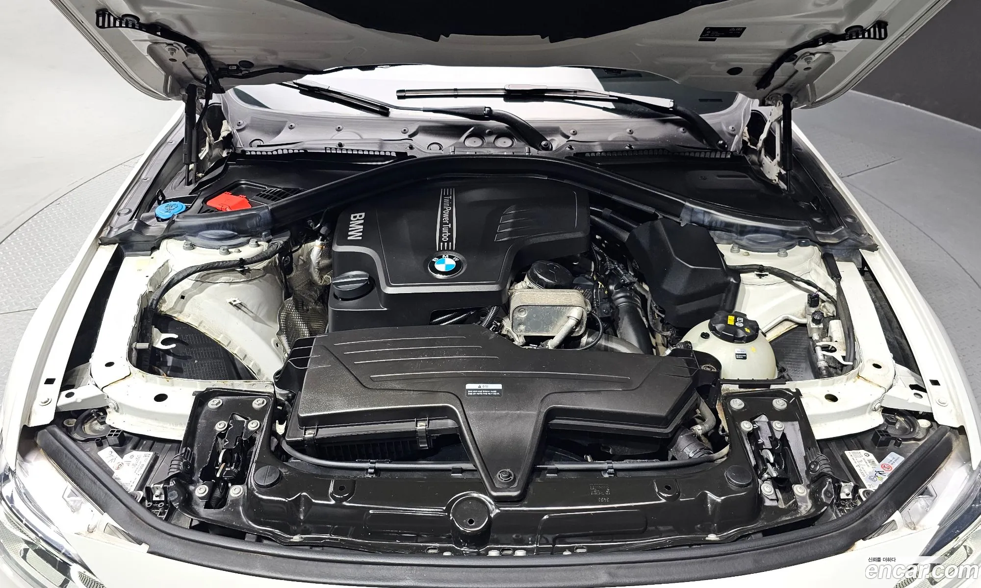 BMW 3 Series F30 320I M Sports - фотография 15255212