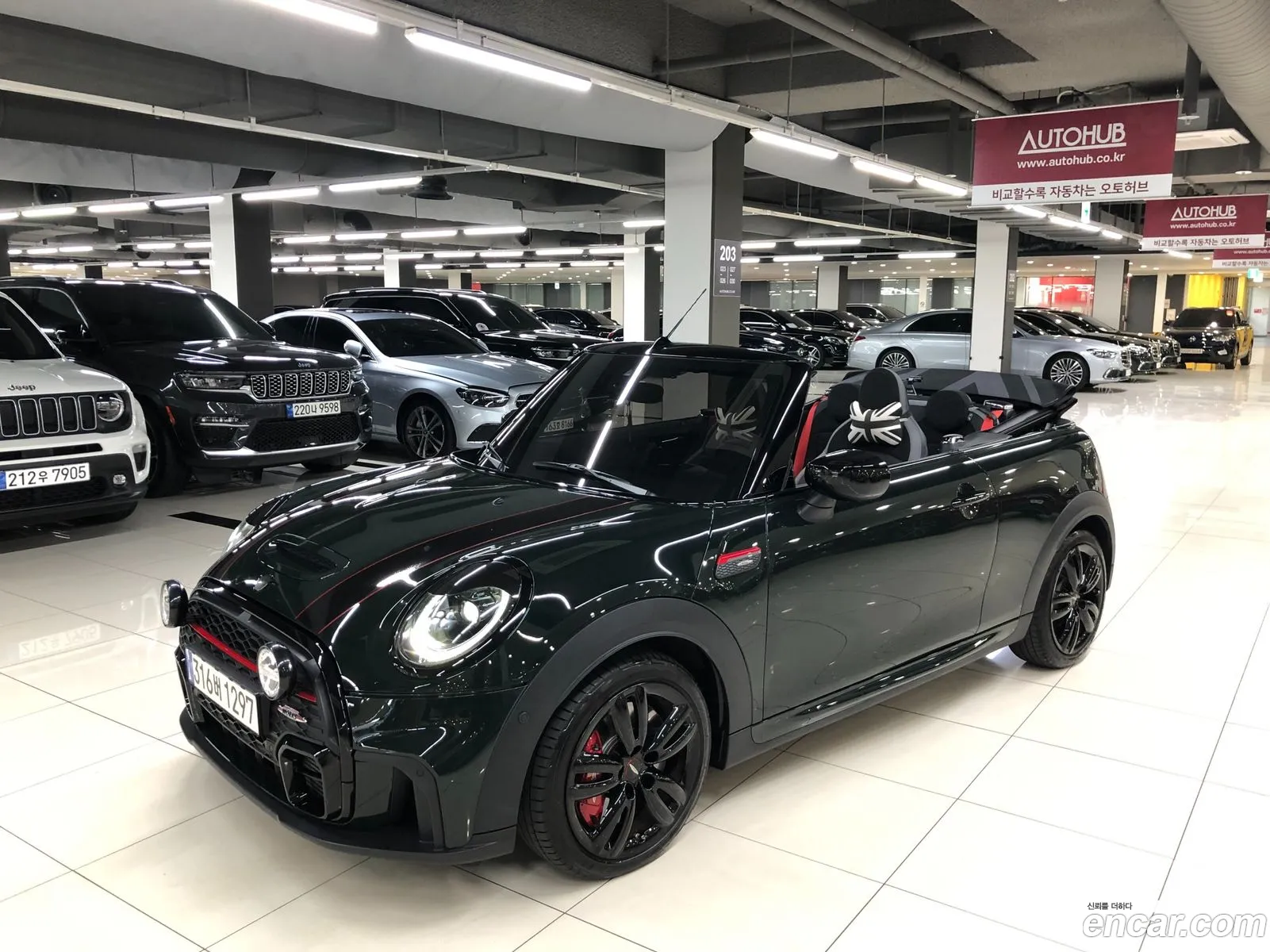 Mini Cooper S Convertible Jcw 3Rd Generation - фотография 8055559