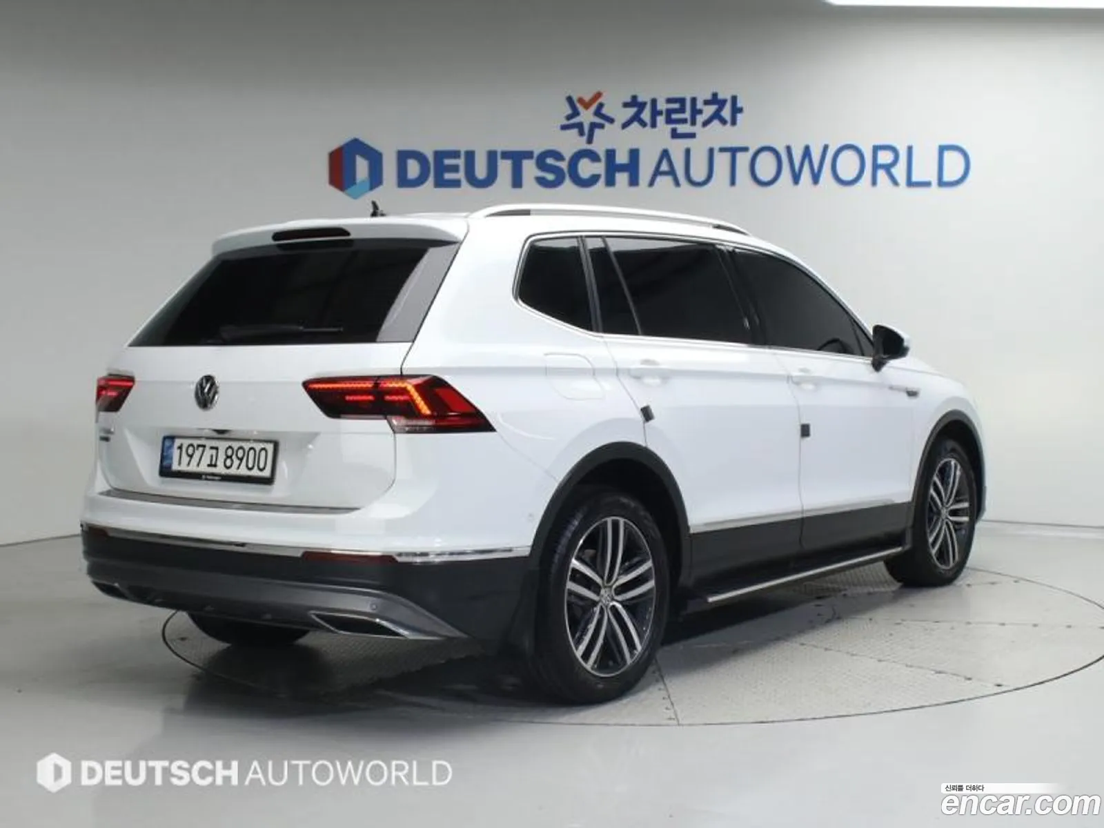 Volkswagen Tiguan Allspace 20 Tdi Prestige - фотография 12112110