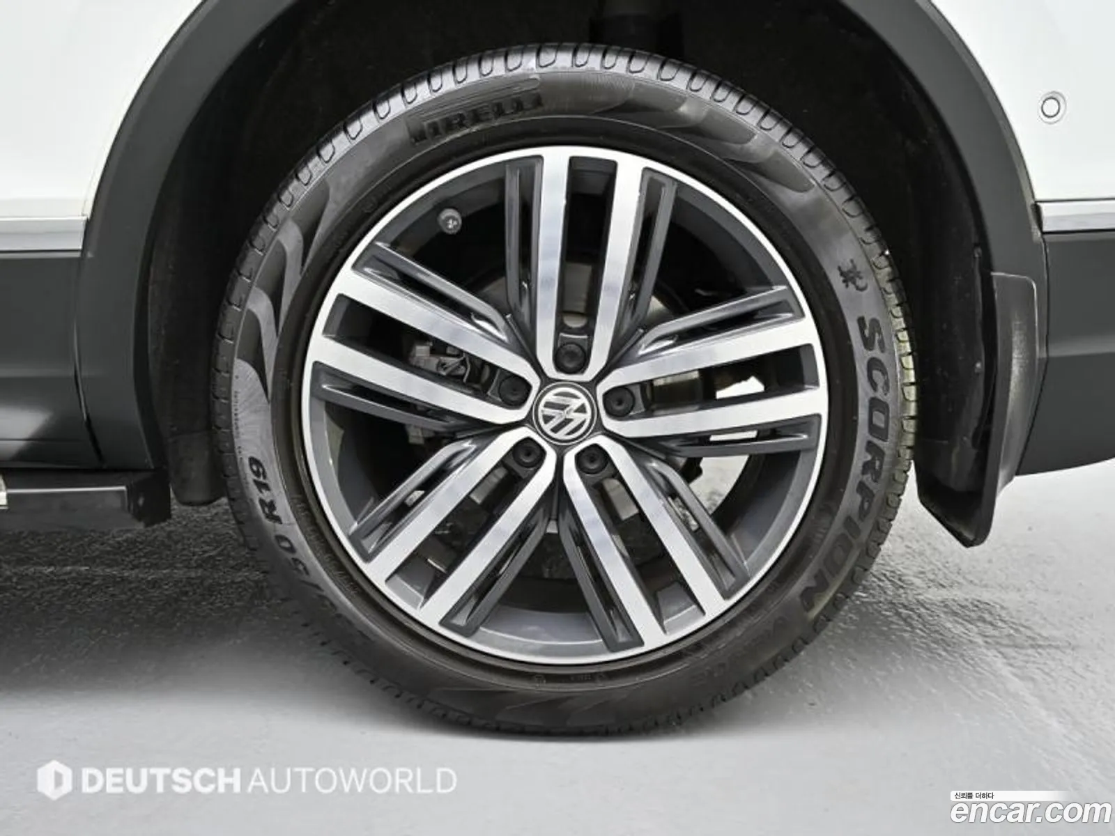 Volkswagen Tiguan Allspace 20 Tdi Prestige - фотография 12112113
