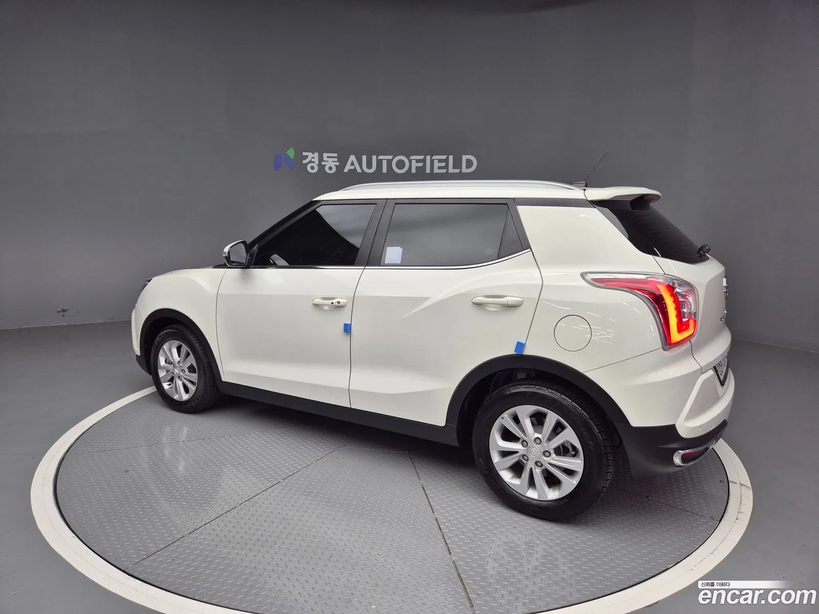 Kg Mobility Ssangyong Tivoli Armor Vx 2Wd - фотография 7830006