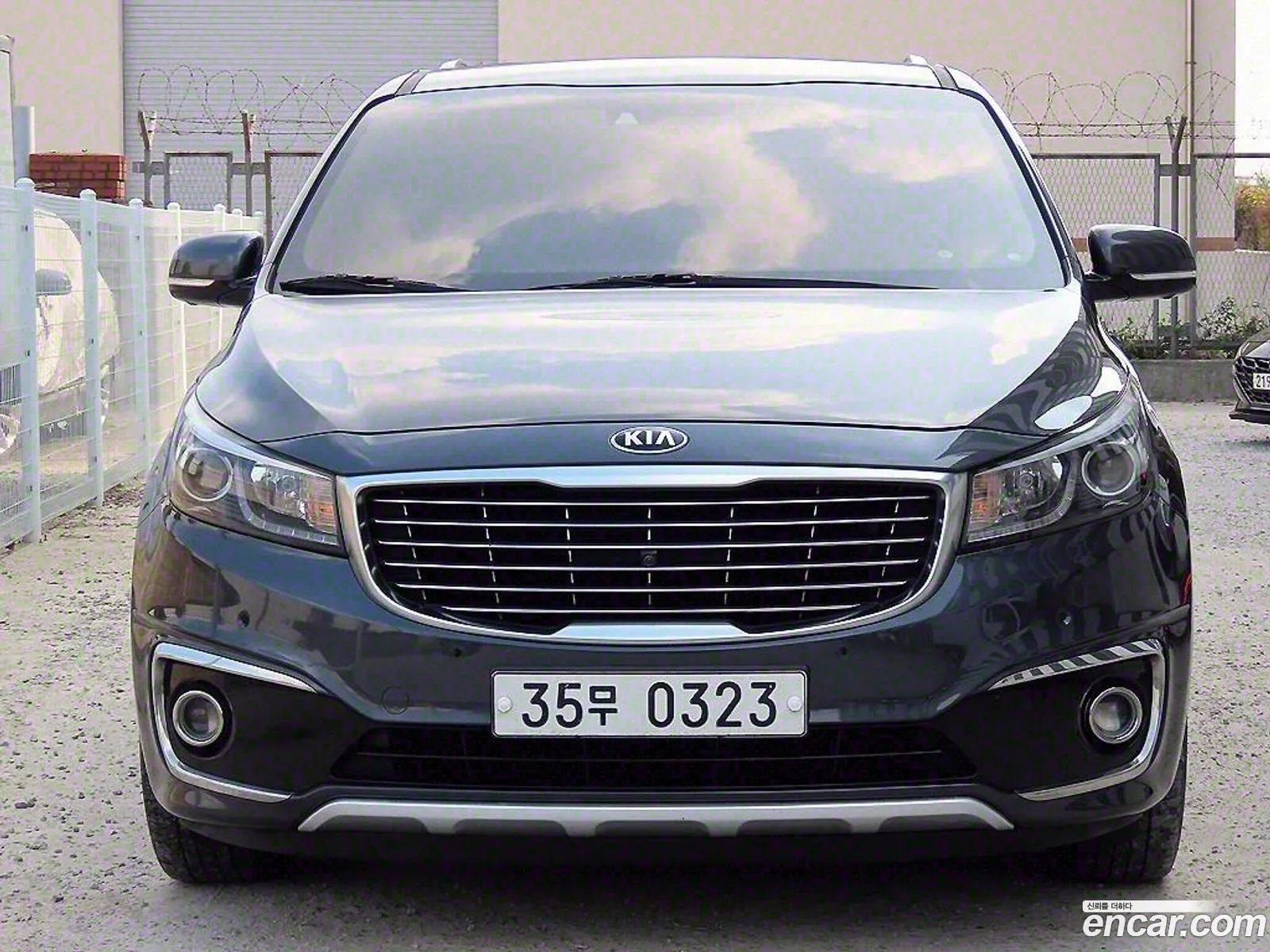 Kia All New Carnival Gasoline 7-Seater Limousine President - фотография 1521830