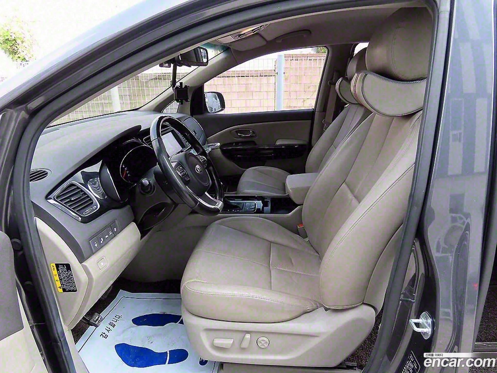 Kia All New Carnival Gasoline 7-Seater Limousine President - фотография 1521834