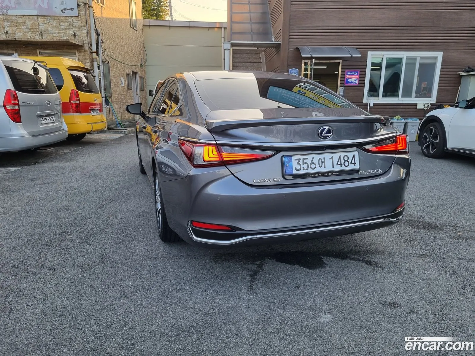 Lexus Es300H 7Th Generation Luxury - фотография 6348727