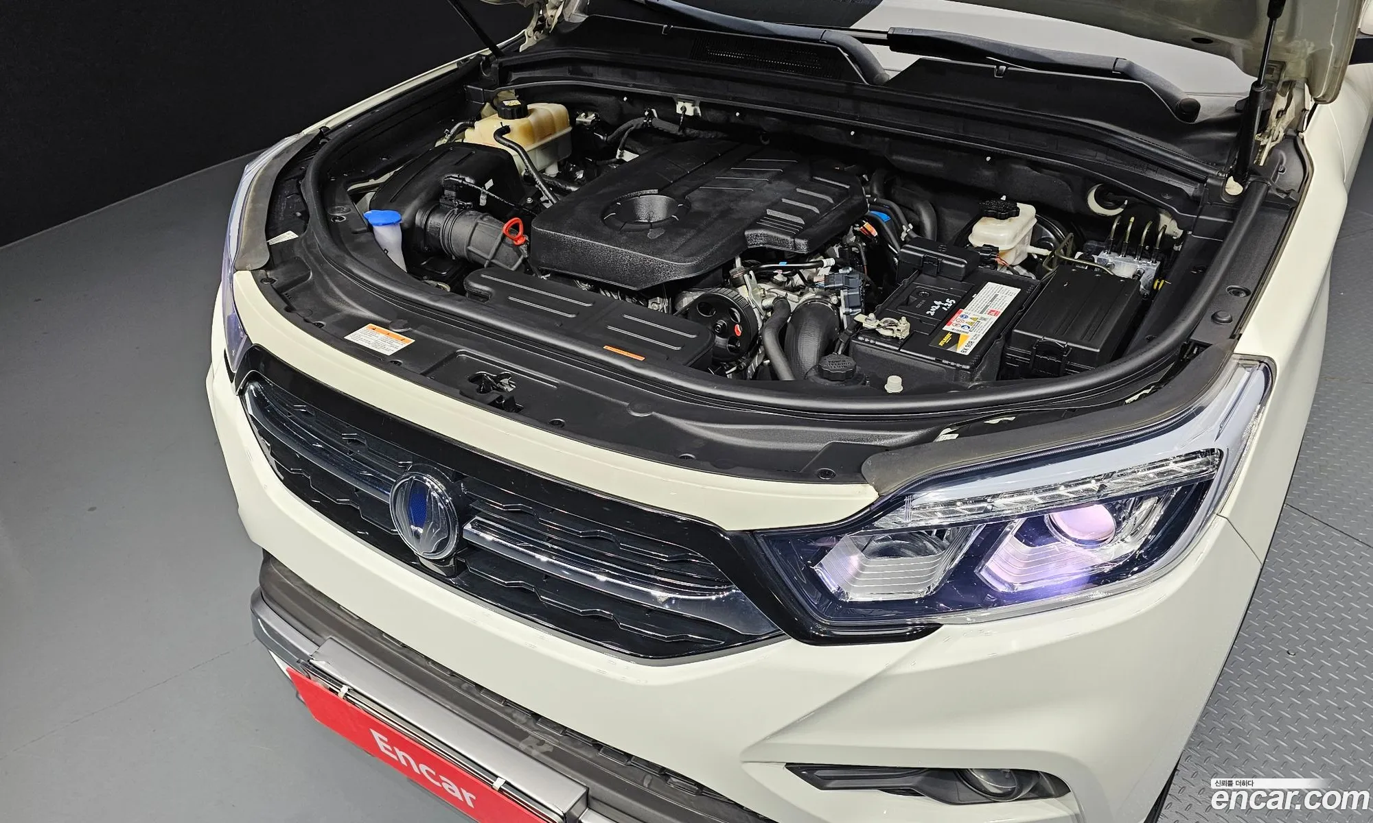 Kg Mobility Ssangyong Rexton Sports Diesel 22 2Wd Prestige - фотография 7884276