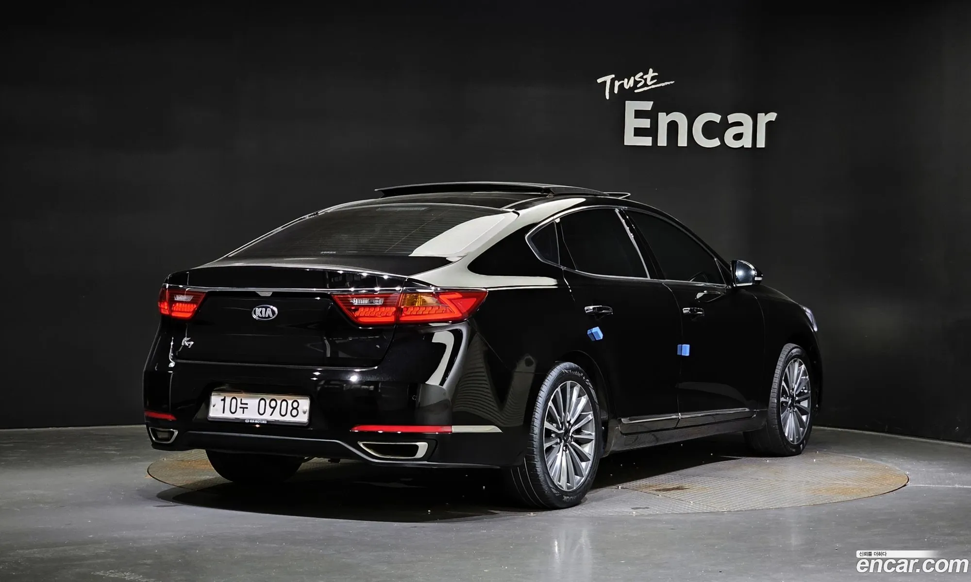 Kia All New K7 30 Lpi Luxury Rental Car - фотография 12508280