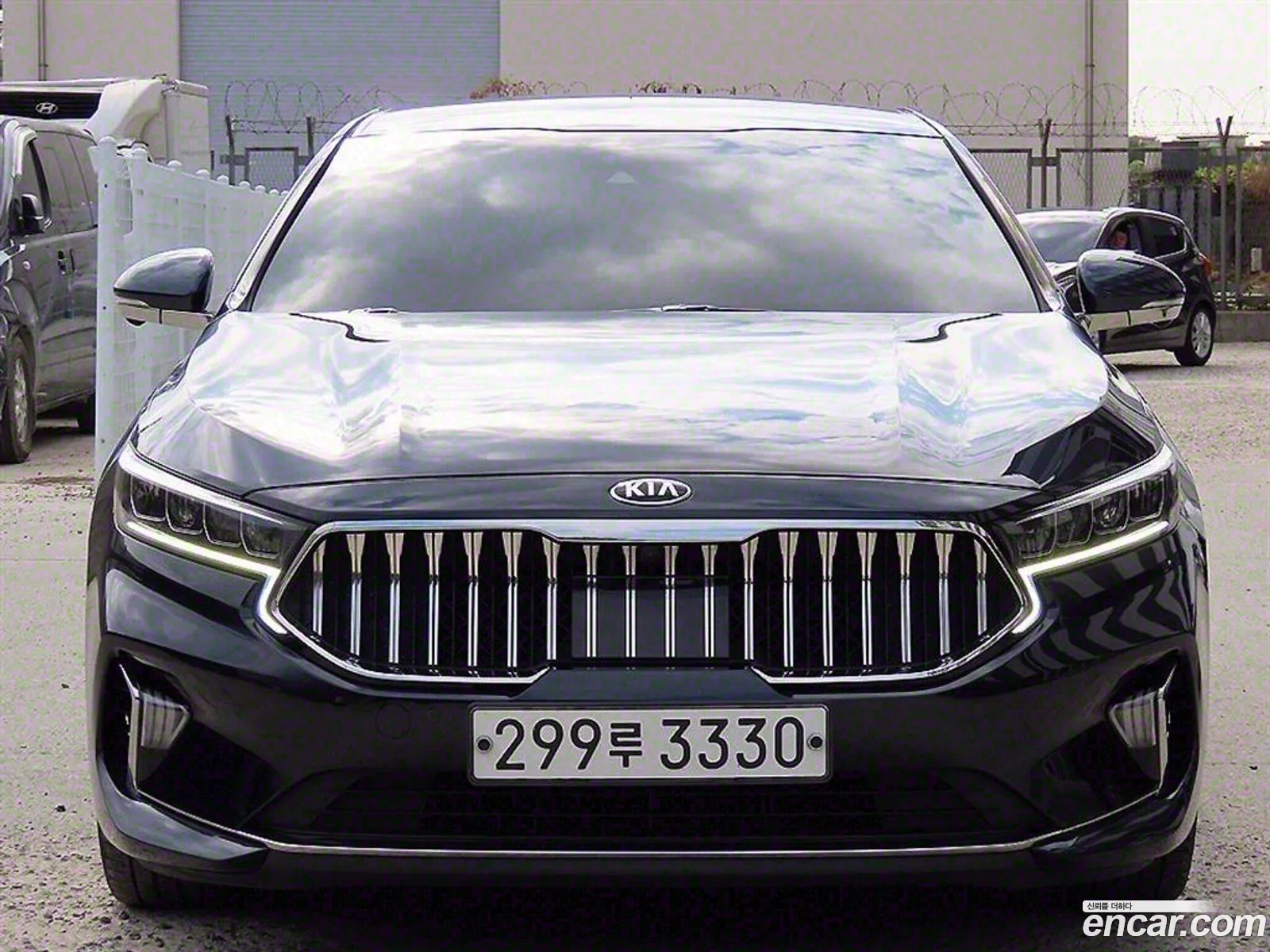 Kia K7 Premier Hybrid Signature - фотография 1510242