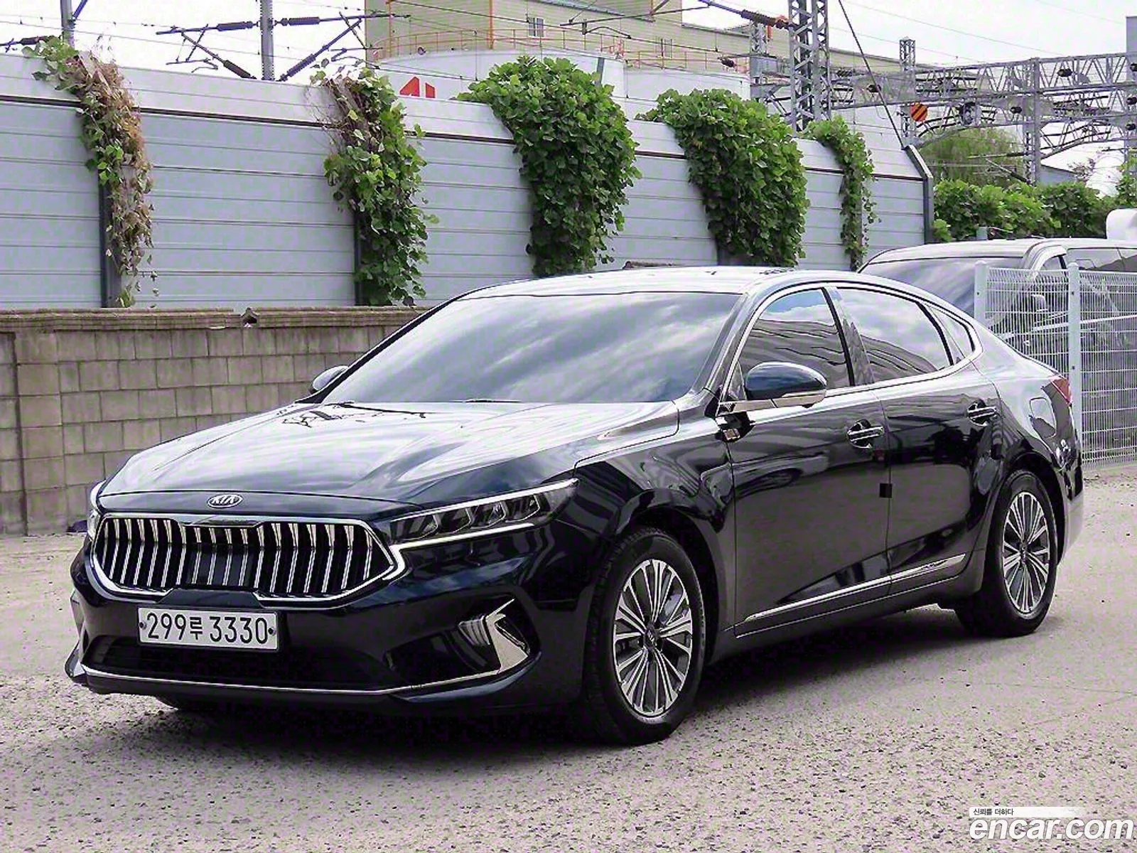Kia K7 Premier Hybrid Signature - фотография 1510243