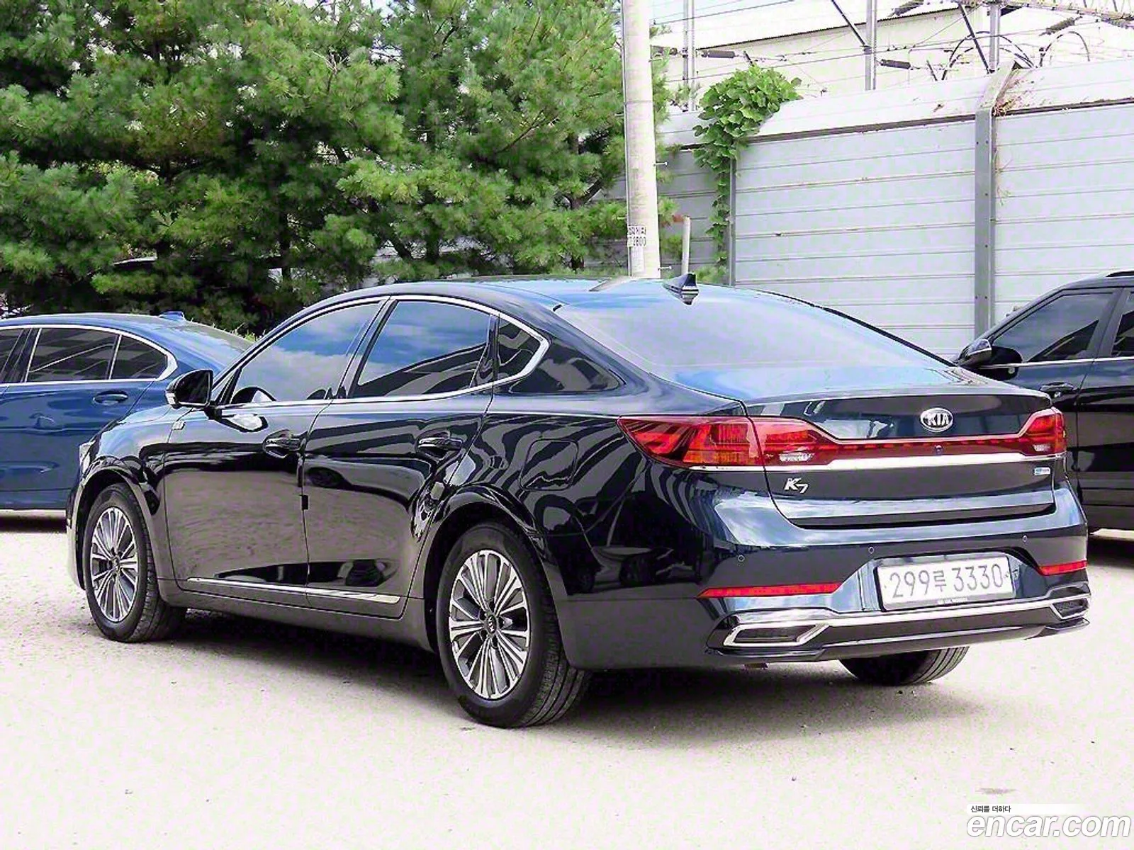 Kia K7 Premier Hybrid Signature - фотография 1510244