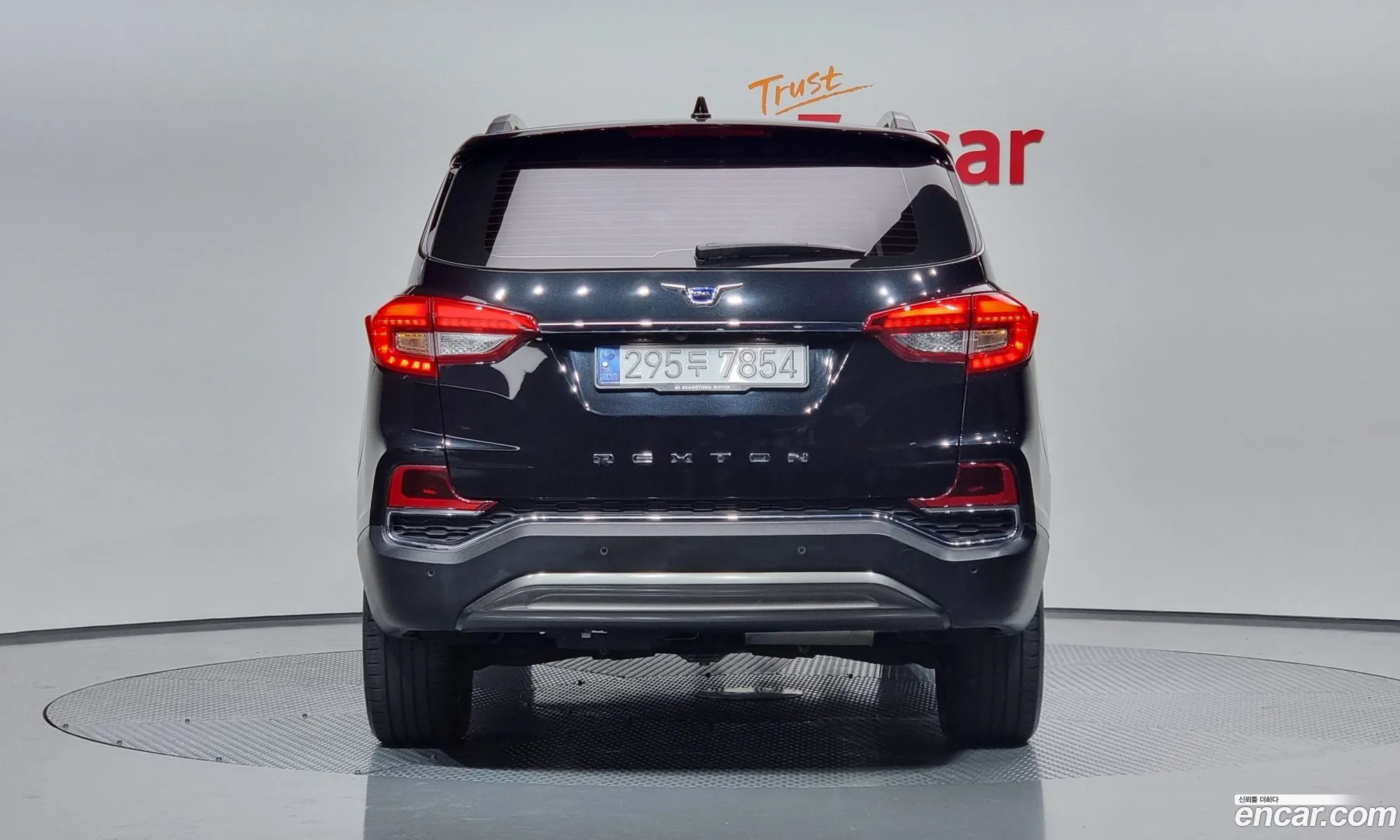 Kg Mobility Ssangyong G4 Rexton Diesel 22 4Wd White Edition - фотография 7481916