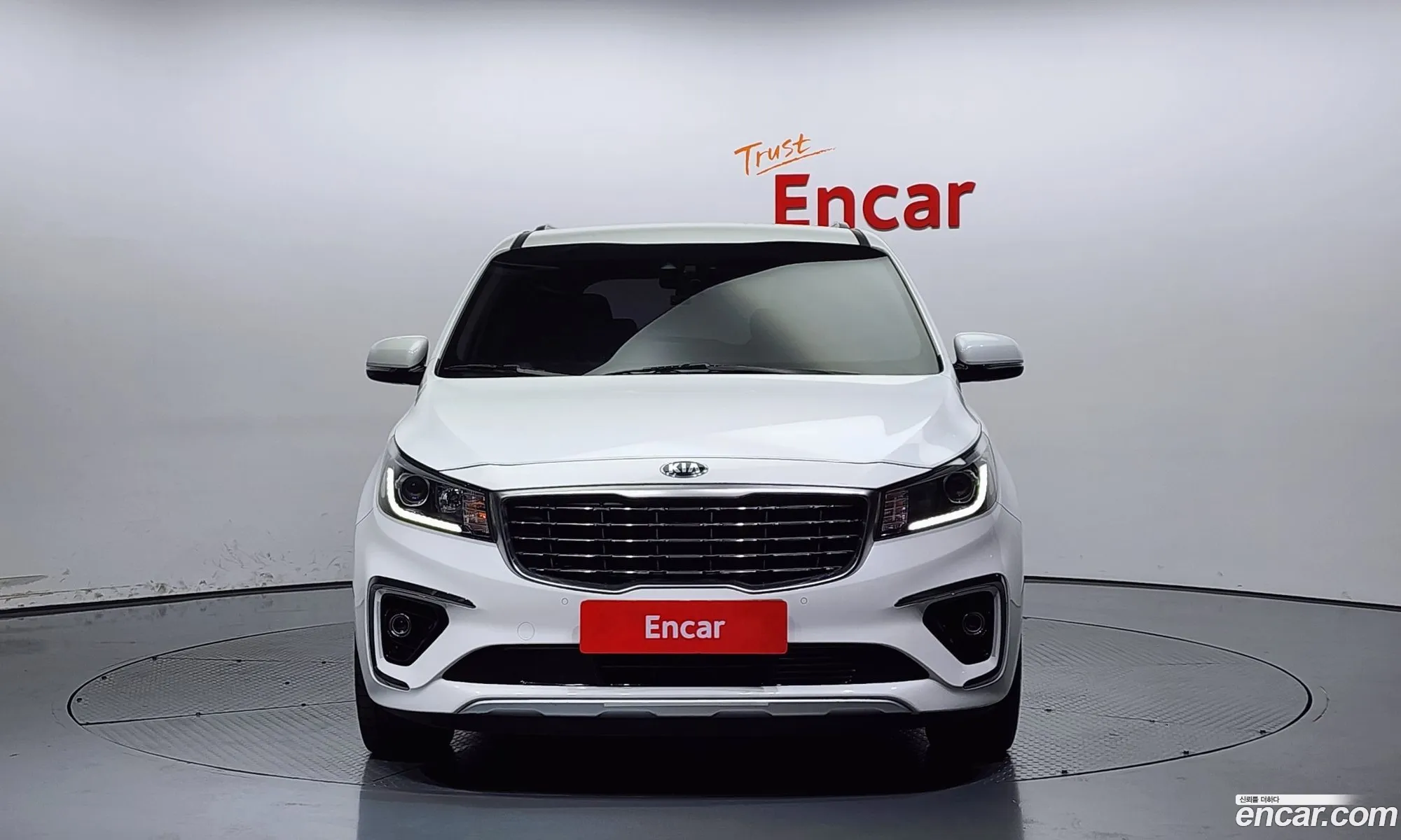 Kia The New Carnival 9-Seater Prestige - фотография 1420344