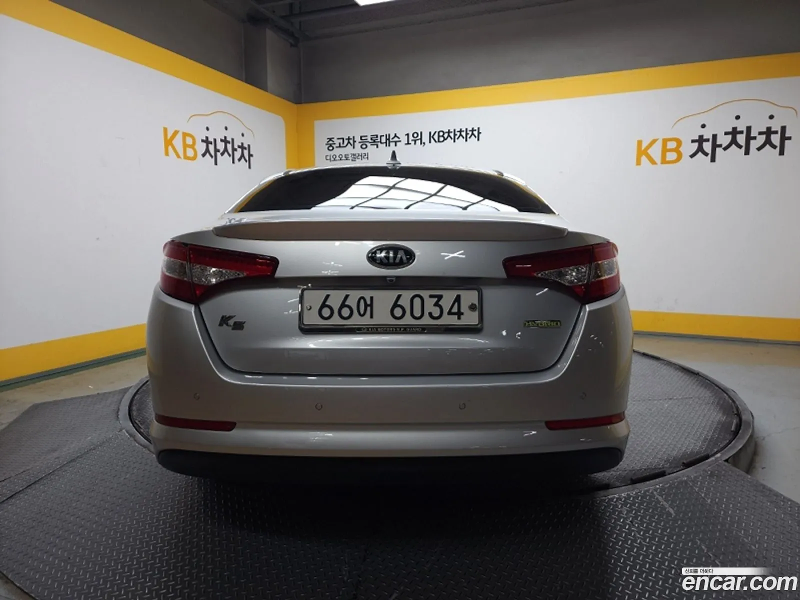 Kia K5 Hybrid Prestige - фотография 1482044