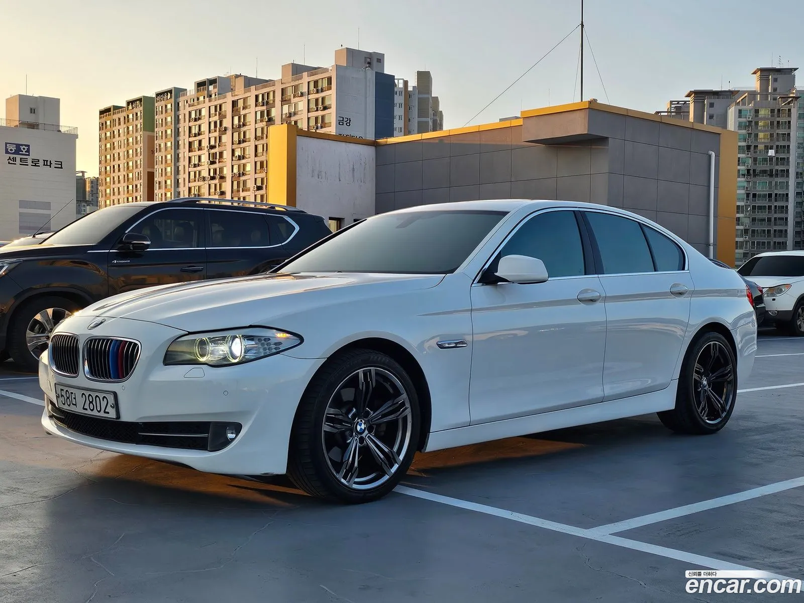 BMW 5 Series F10 520D - фотография 15255031