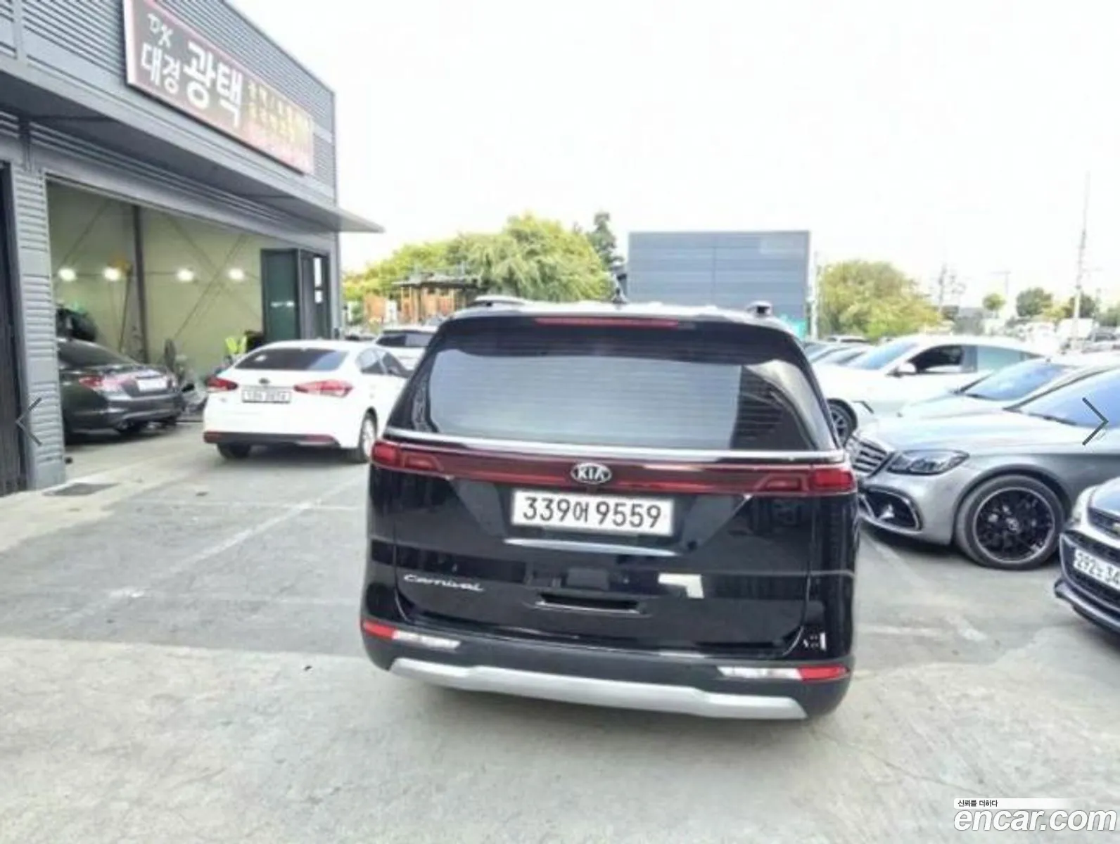 Kia Carnival 4Th Generation 9-Seater Prestige - фотография 12481564