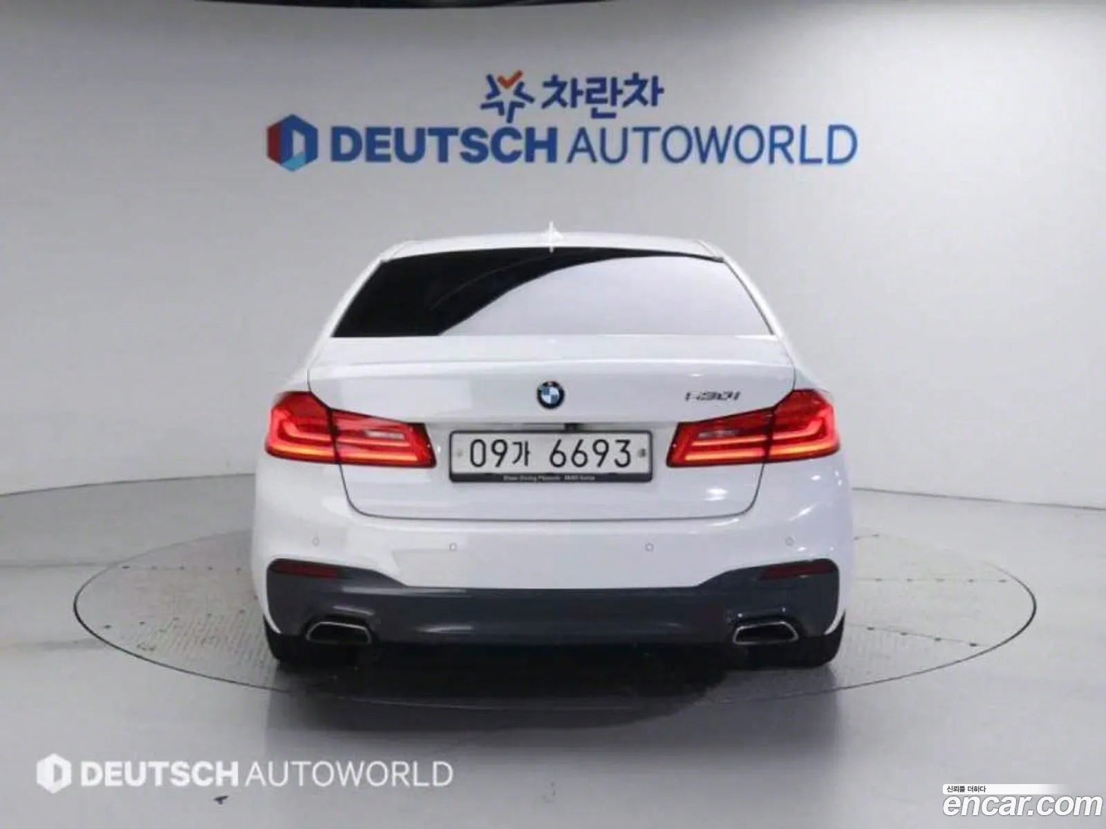BMW 5 Series G30 530I M Sports Plus - фотография 15255000