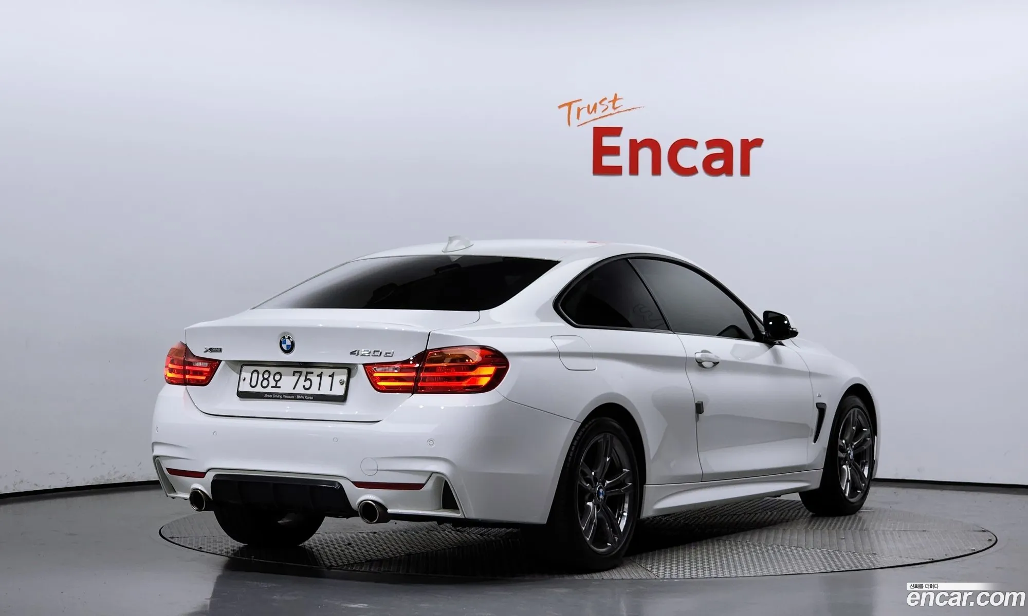 BMW 4 Series F32 420D xDrive M Sports Coupe - фотография 14723628
