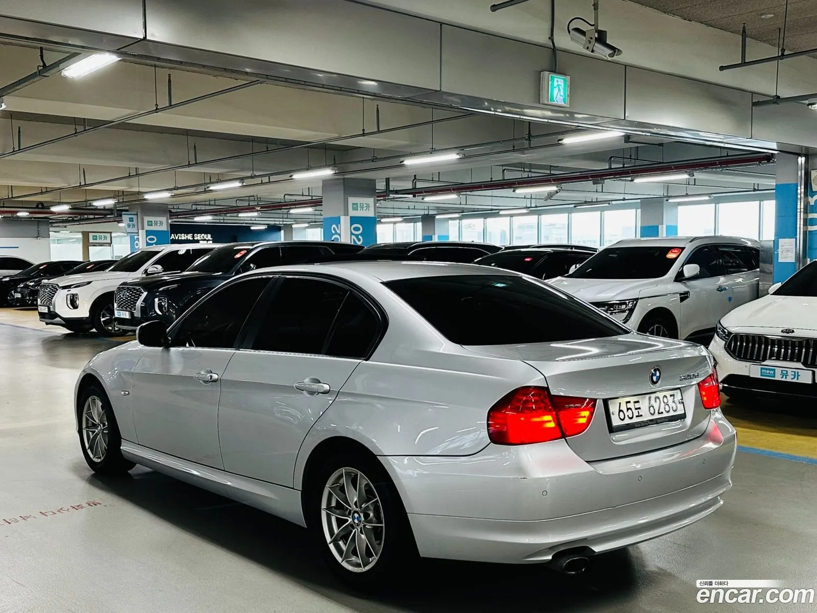 BMW 3 Series E90 320D Sedan - фотография 15243691