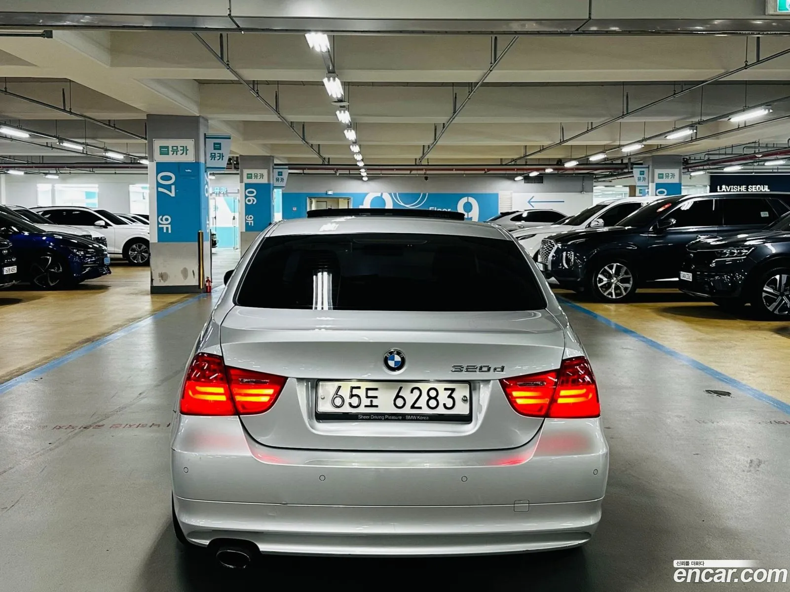 BMW 3 Series E90 320D Sedan - фотография 15243692