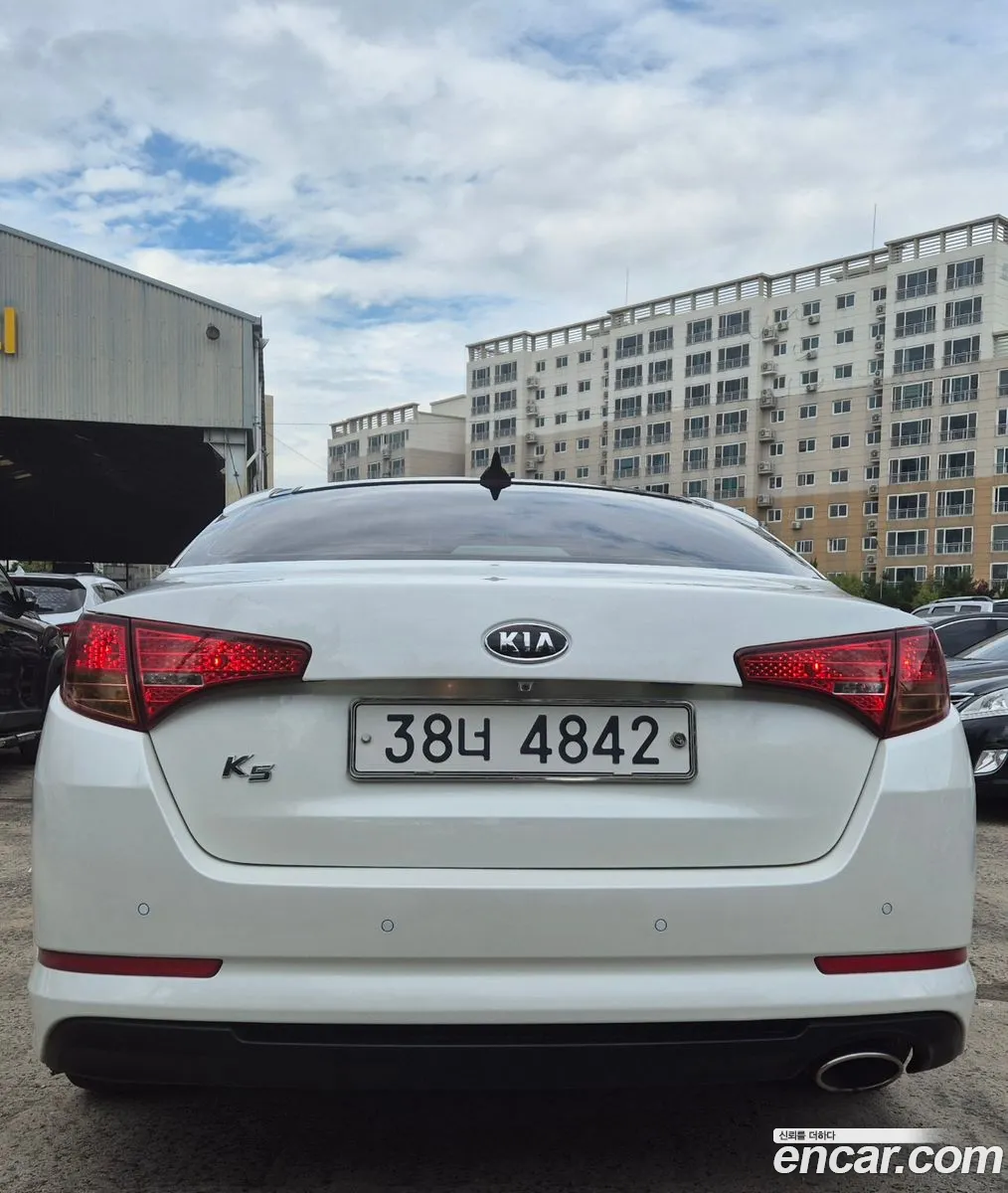 Kia K5 20 Luxury - фотография 1491920