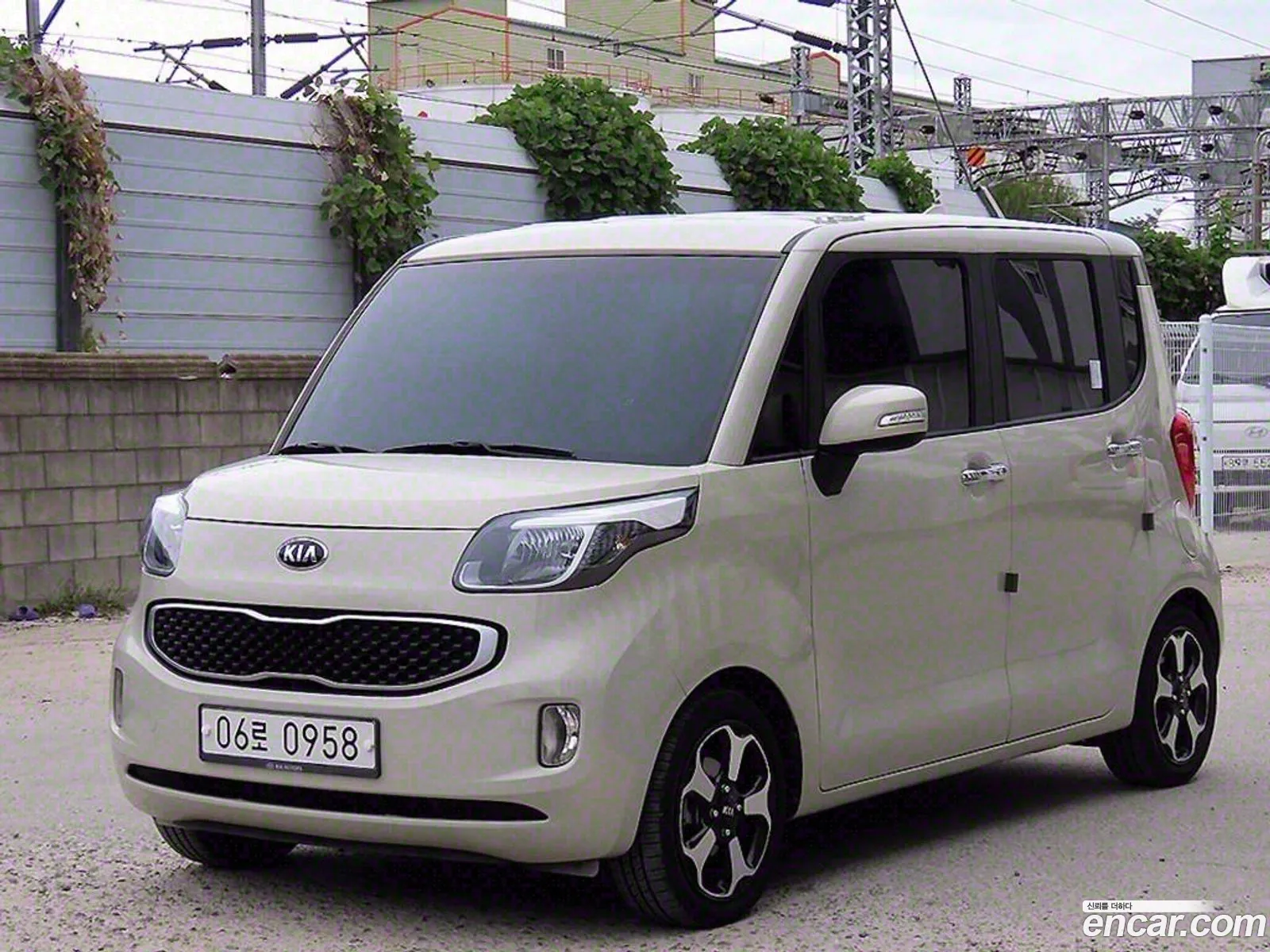 Kia Ray Luxury - фотография 12476826