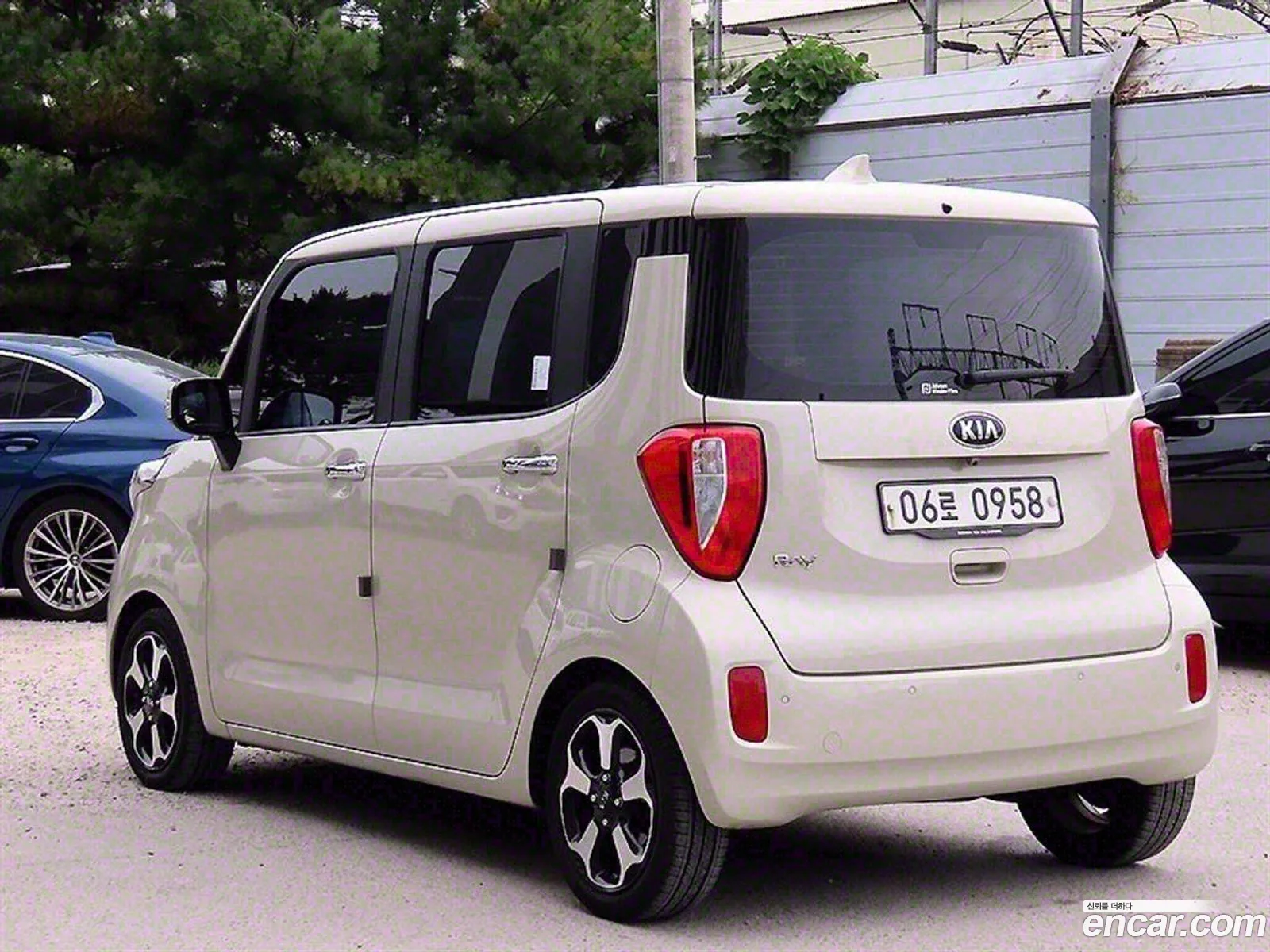 Kia Ray Luxury - фотография 12476827