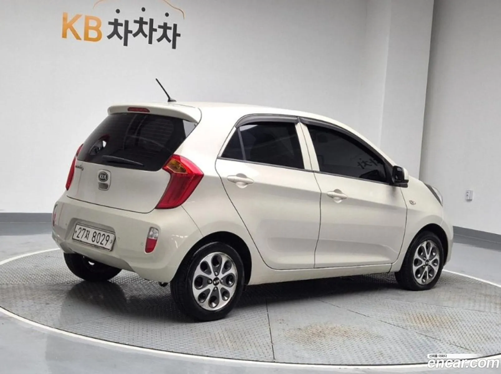 Kia All New Morning Deluxe Special - фотография 1503931