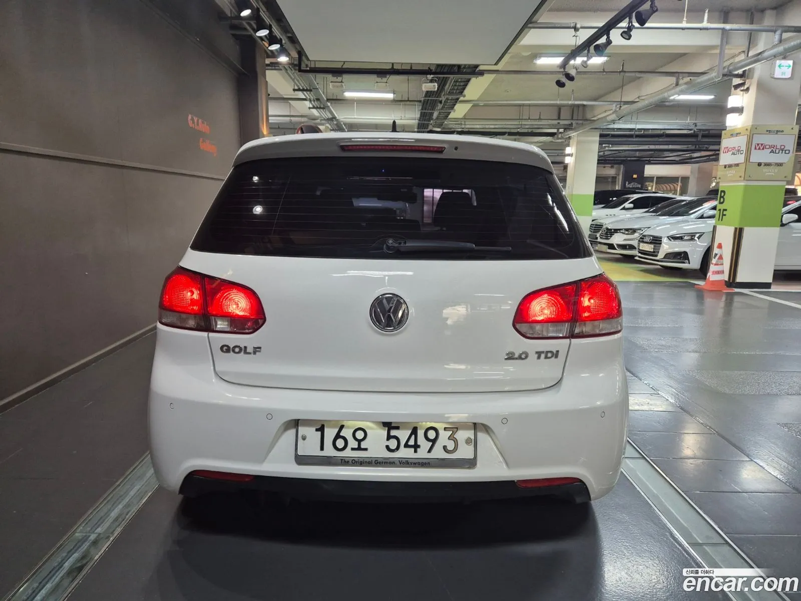 Volkswagen Golf 6Th Generation 20 Tdi Style Edition - фотография 12091174
