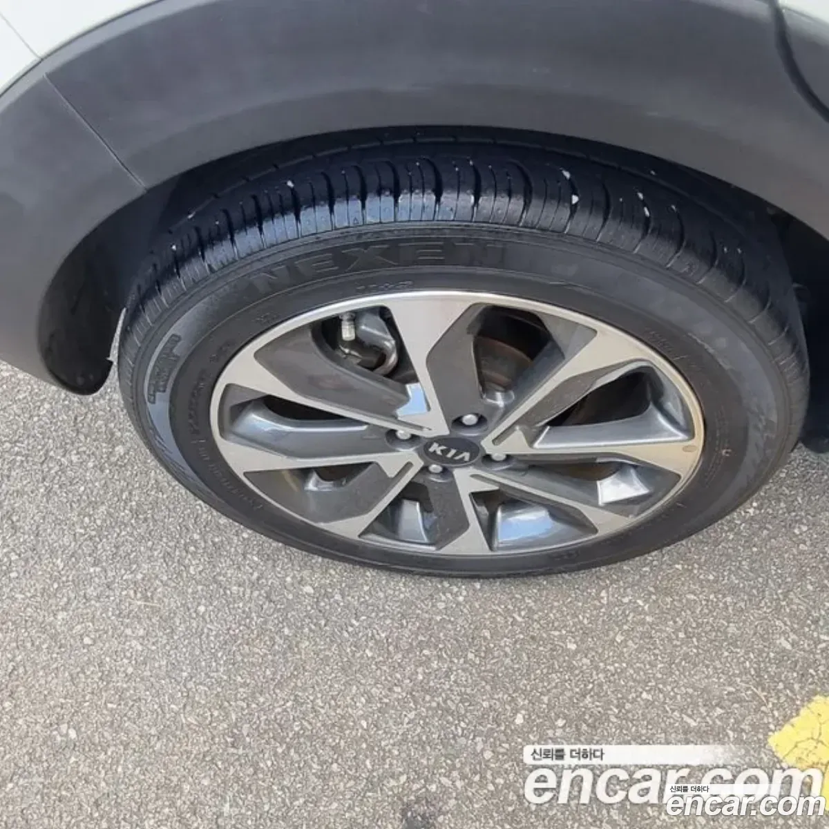 Kia Stonic 14 Prestige - фотография 1559302