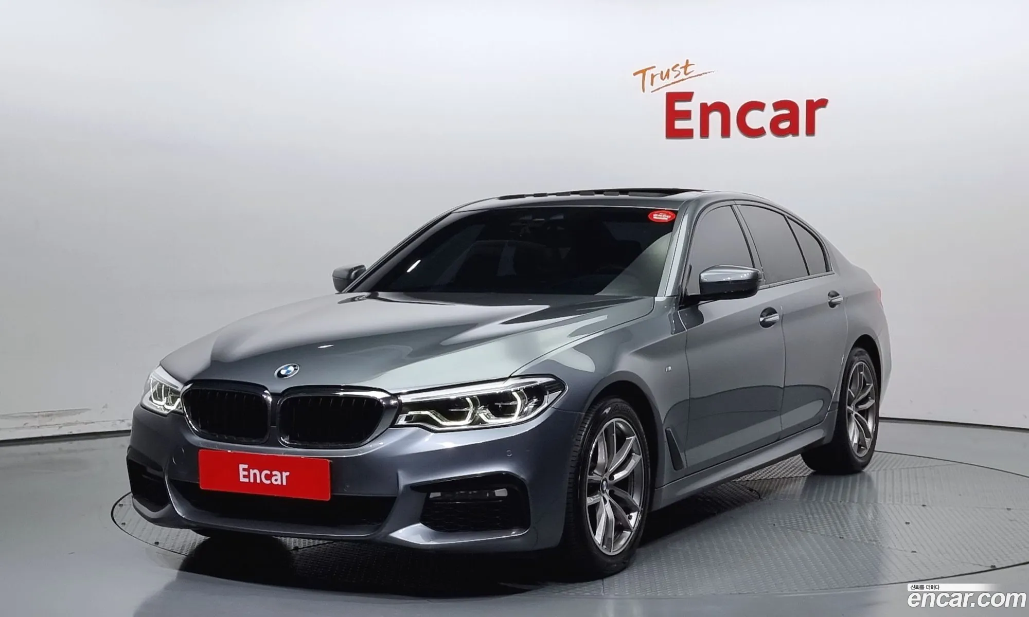 BMW 5 Series G30 520D M Sports - фотография 14312822